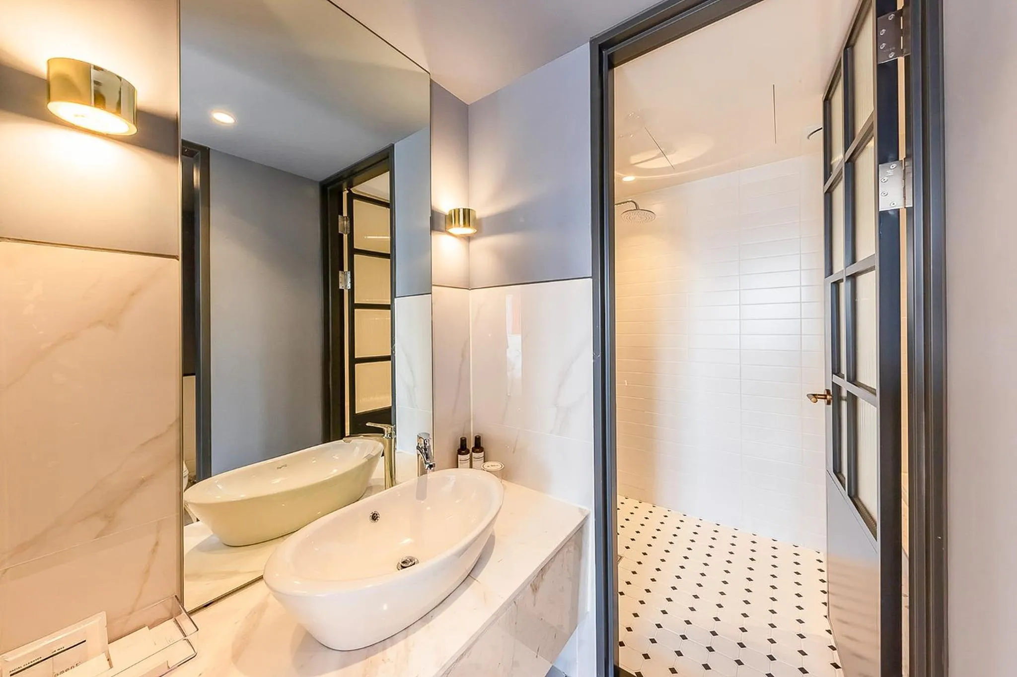 Brown-Dot Hotel Ulsan-Sincheon