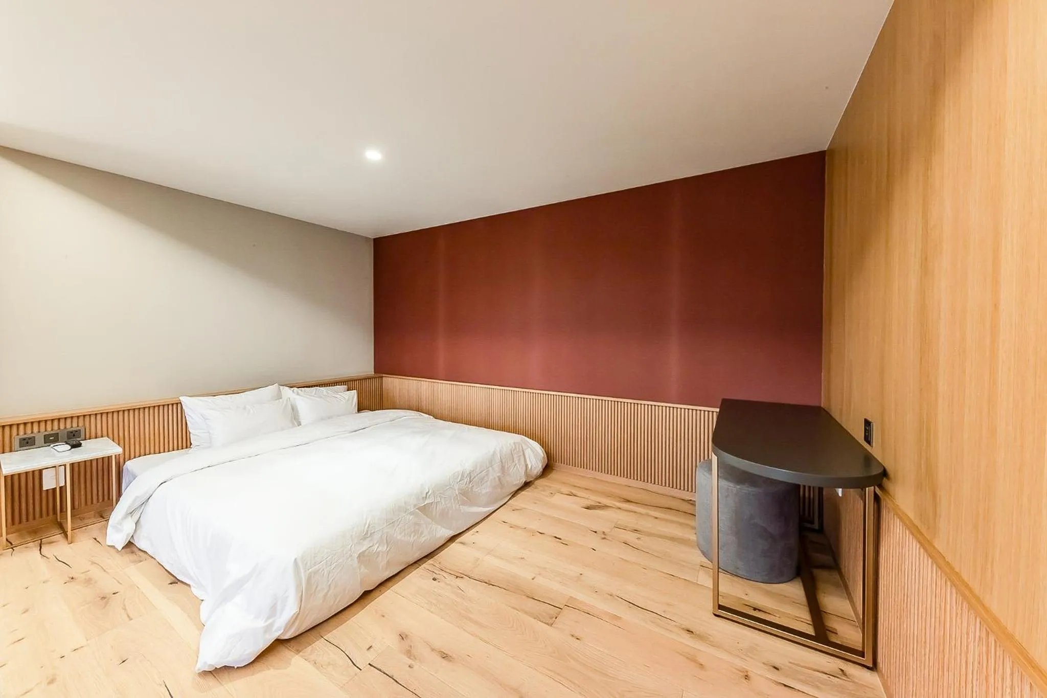 Bed in Brown-Dot Hotel Ulsan-Sincheon
