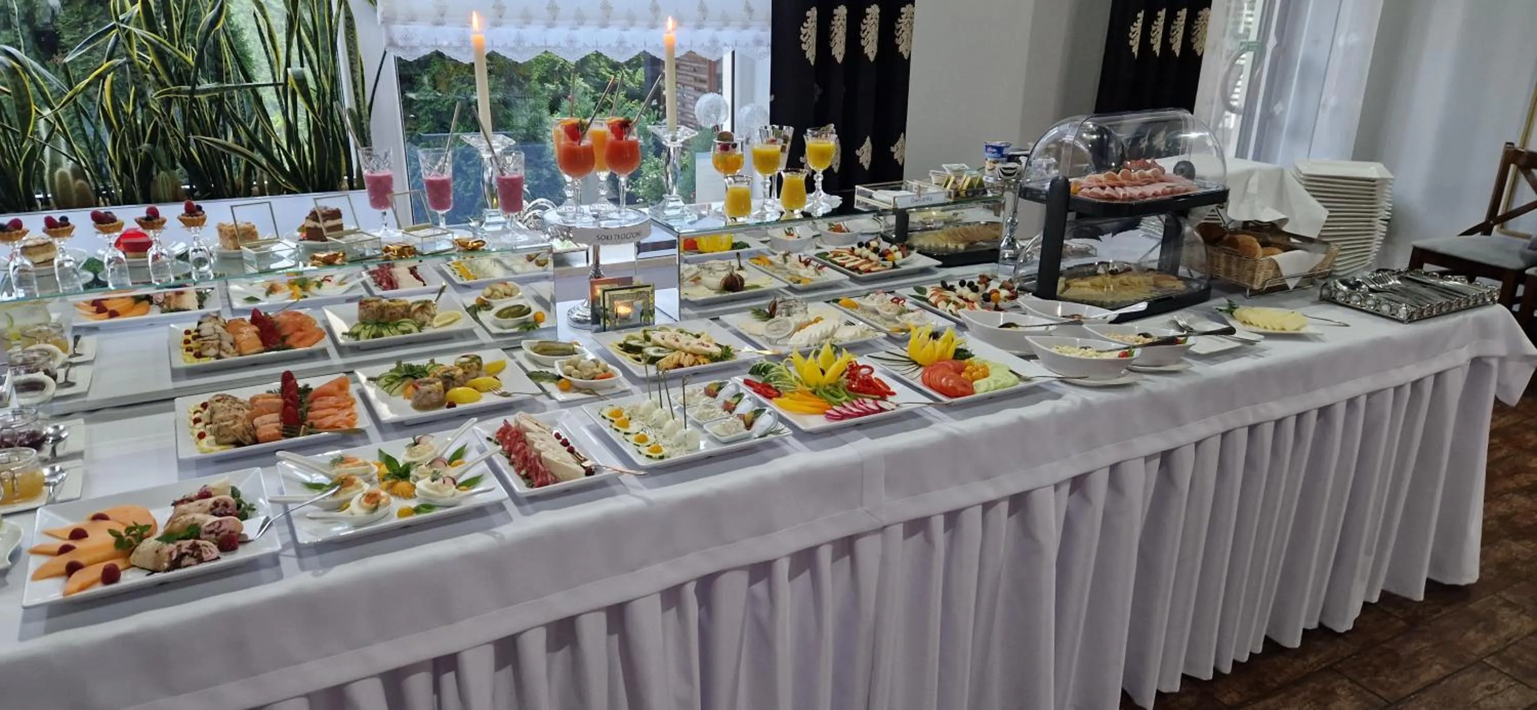 Breakfast in Cynamon