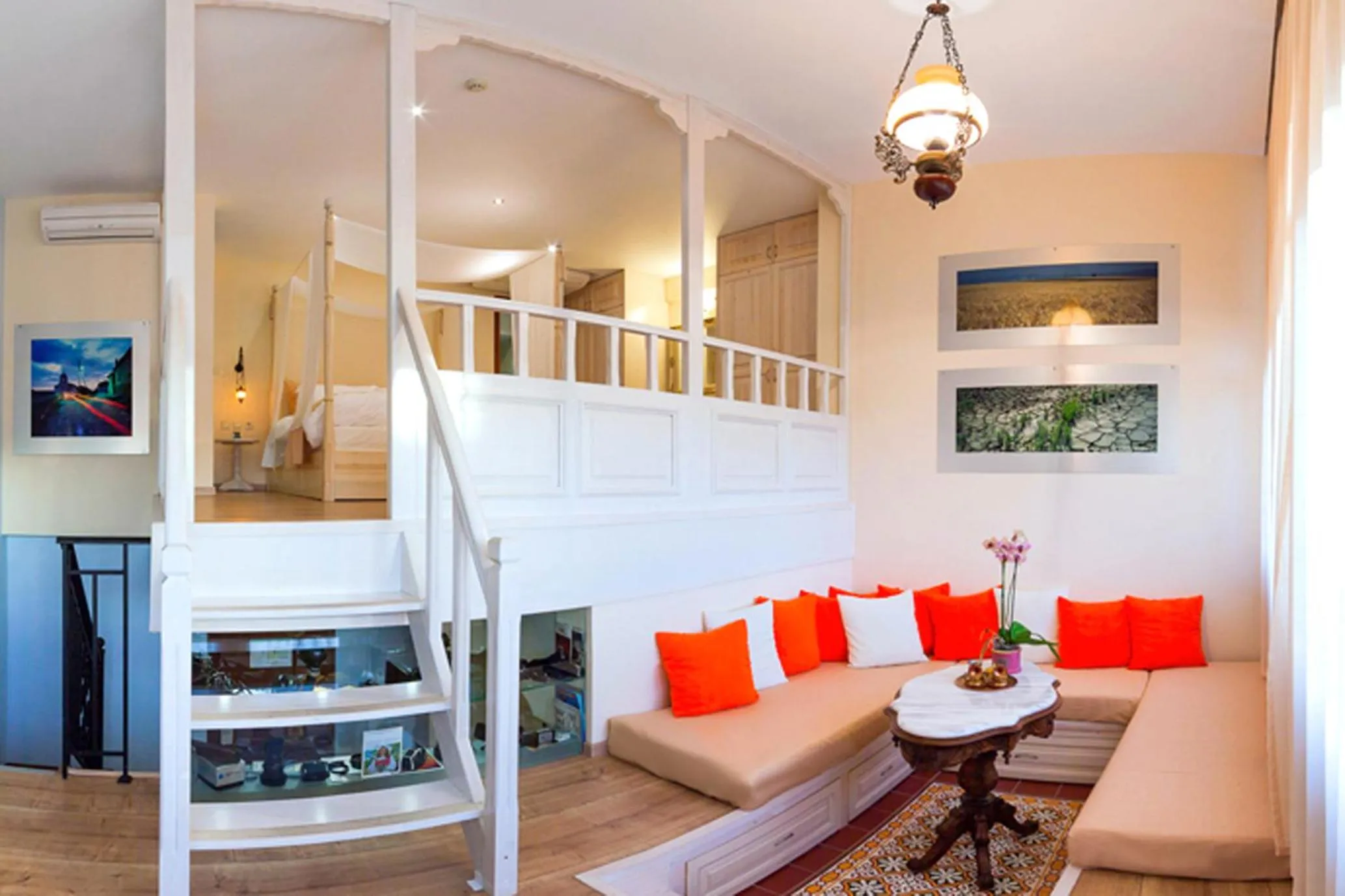 Photo of the whole room in In Camera Art Boutique Hotel