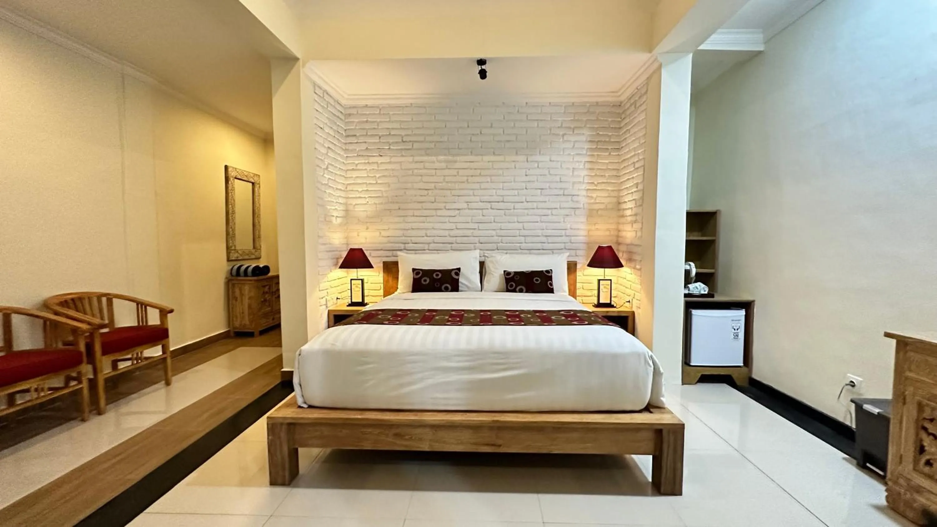 Photo of the whole room, Bed in Kaja Villa