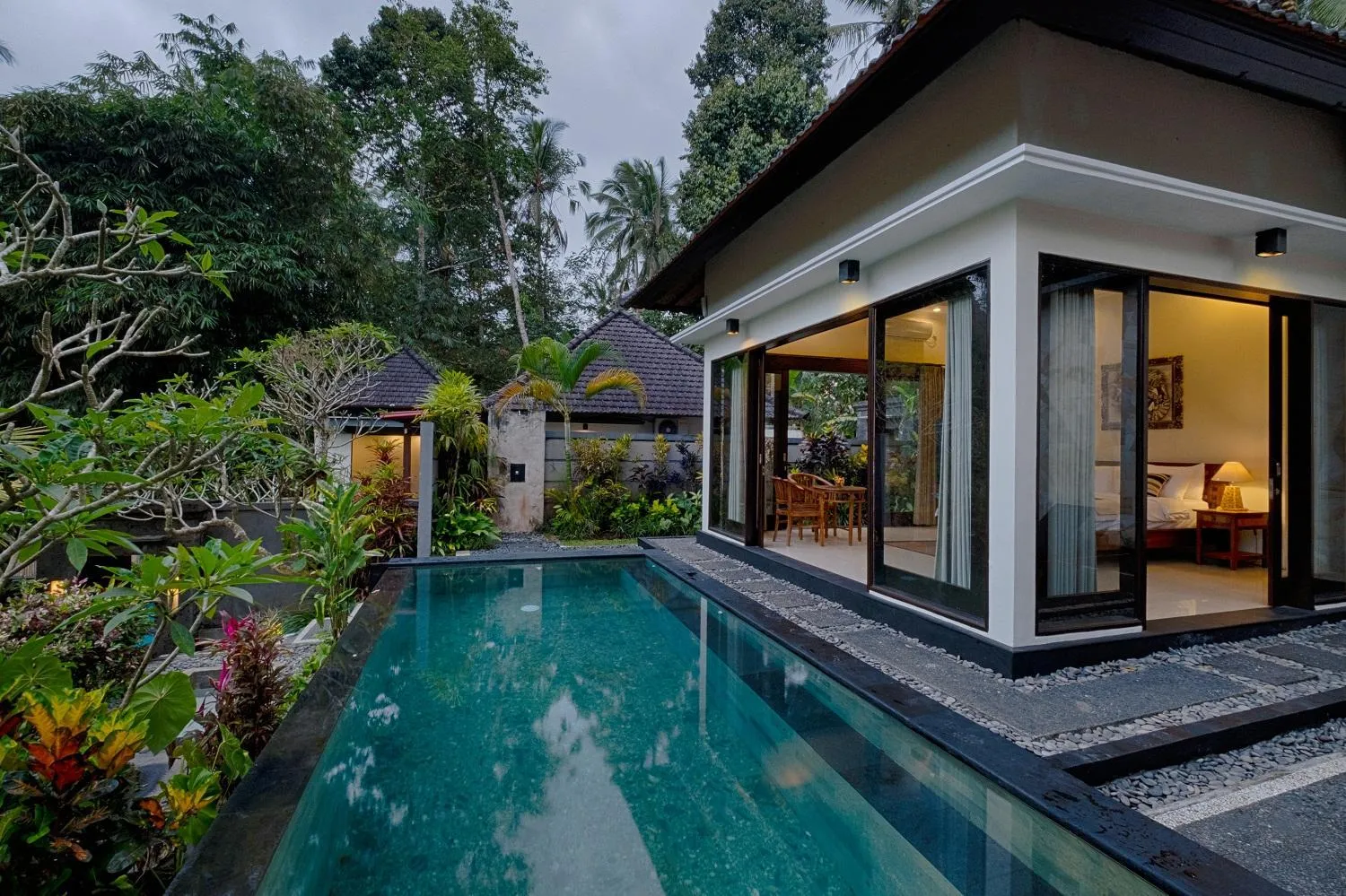 Swimming pool in Kaja Villa