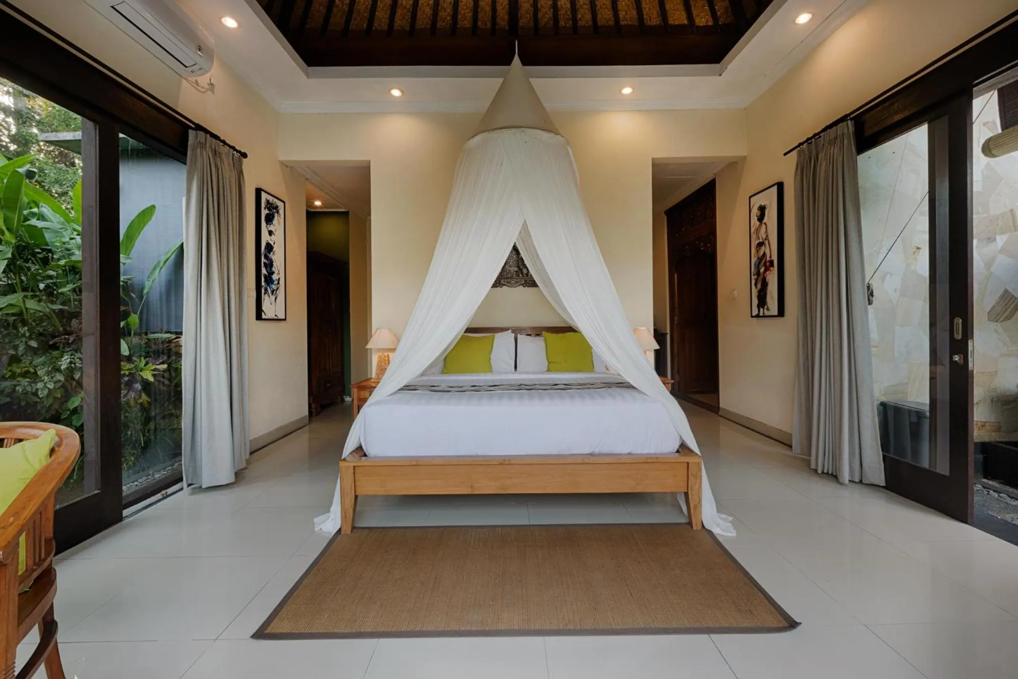 Bedroom, Bed in Kaja Villa