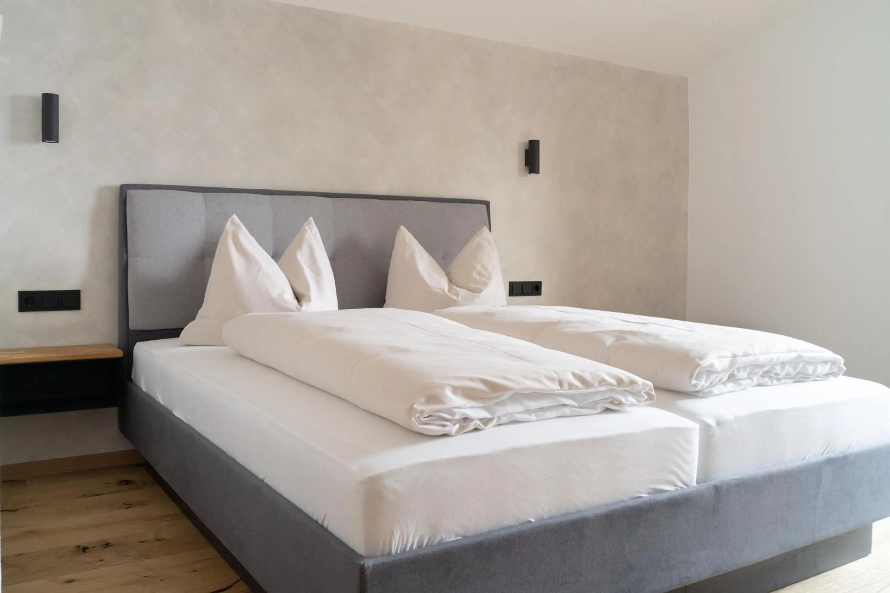 Bed in Hotel Hubertus