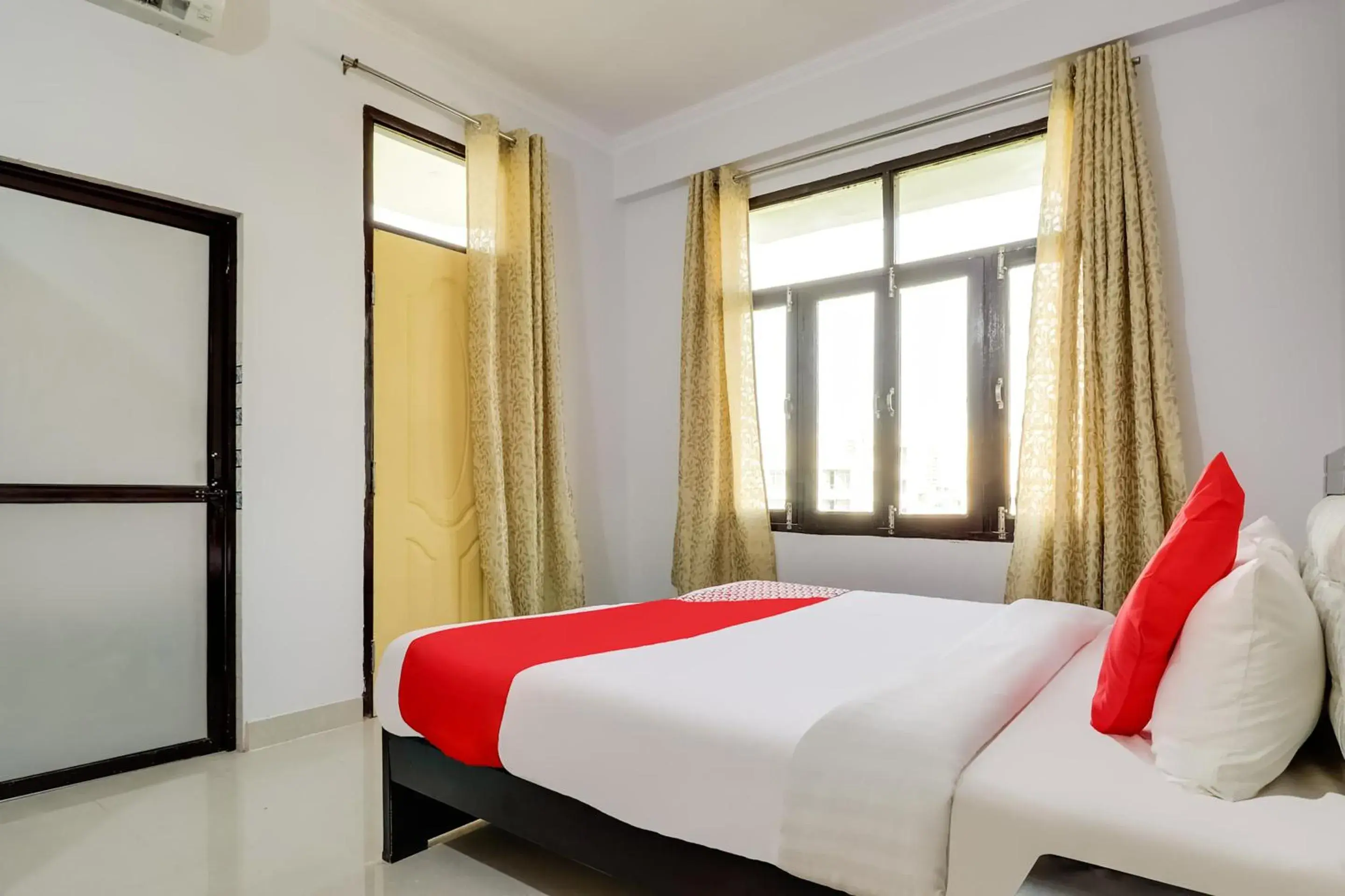 Bedroom, Bed in Hotel O Vgs Bedroom, Bed in Hotel O Vgs