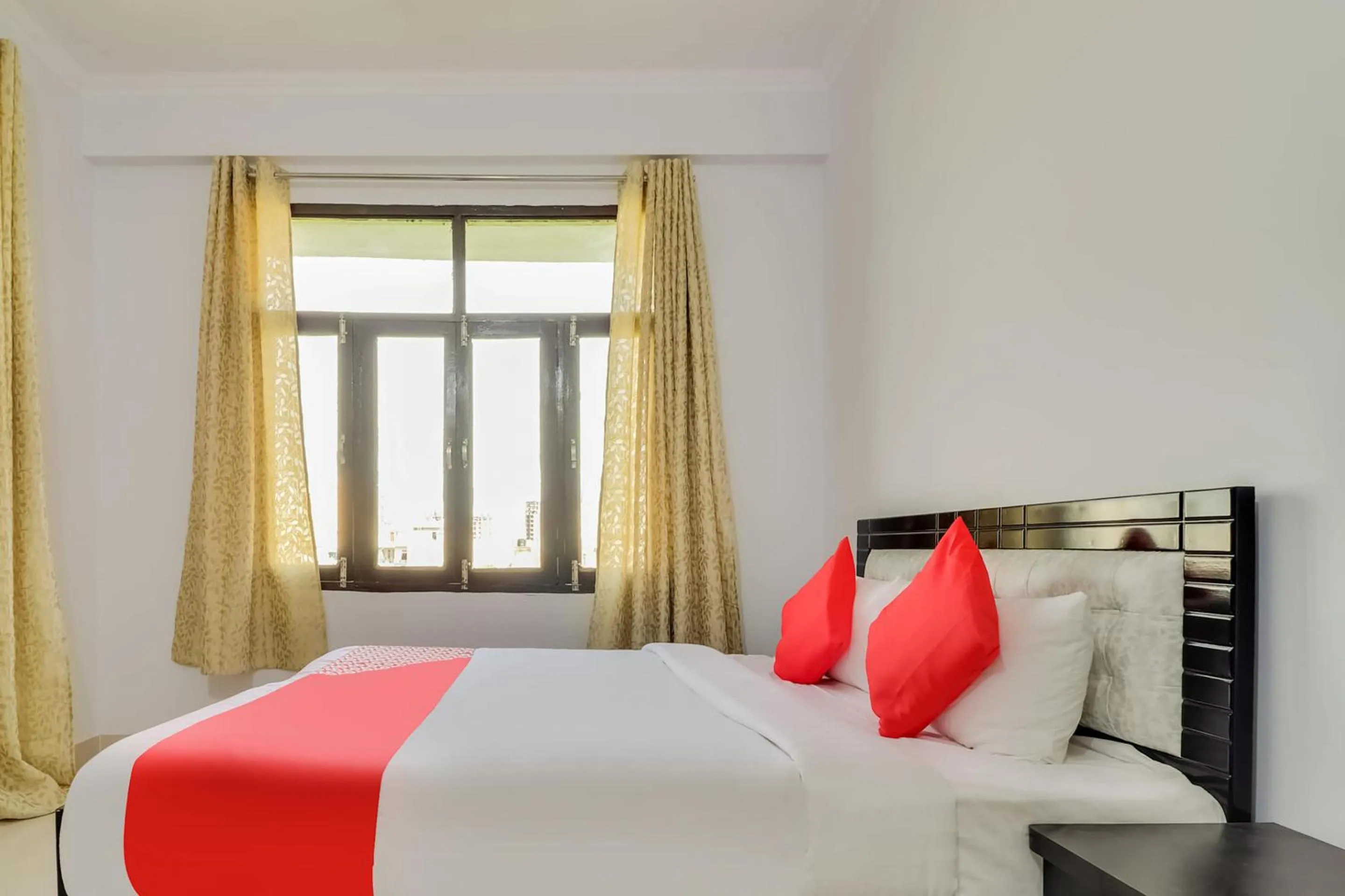 Bedroom, Bed in Hotel O Vgs