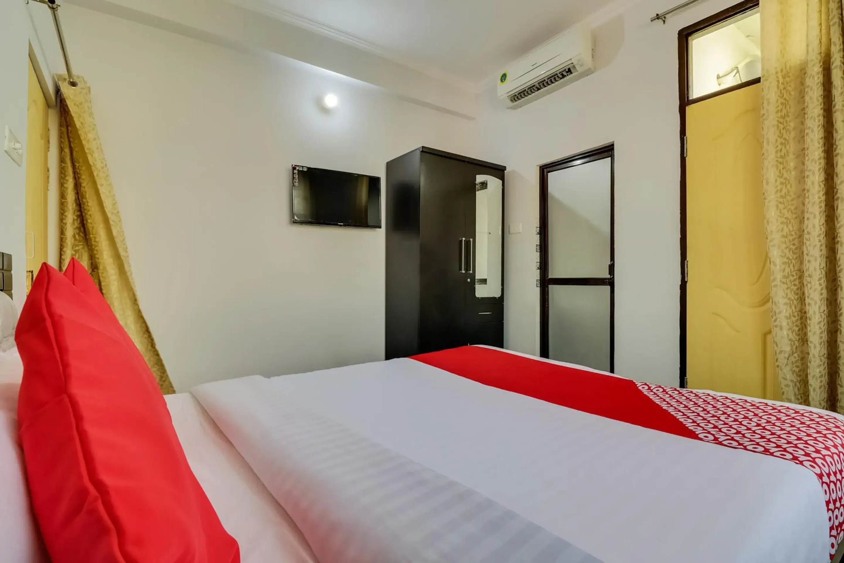 Bedroom, Bed in Hotel O Vgs Bedroom, Bed in Hotel O Vgs