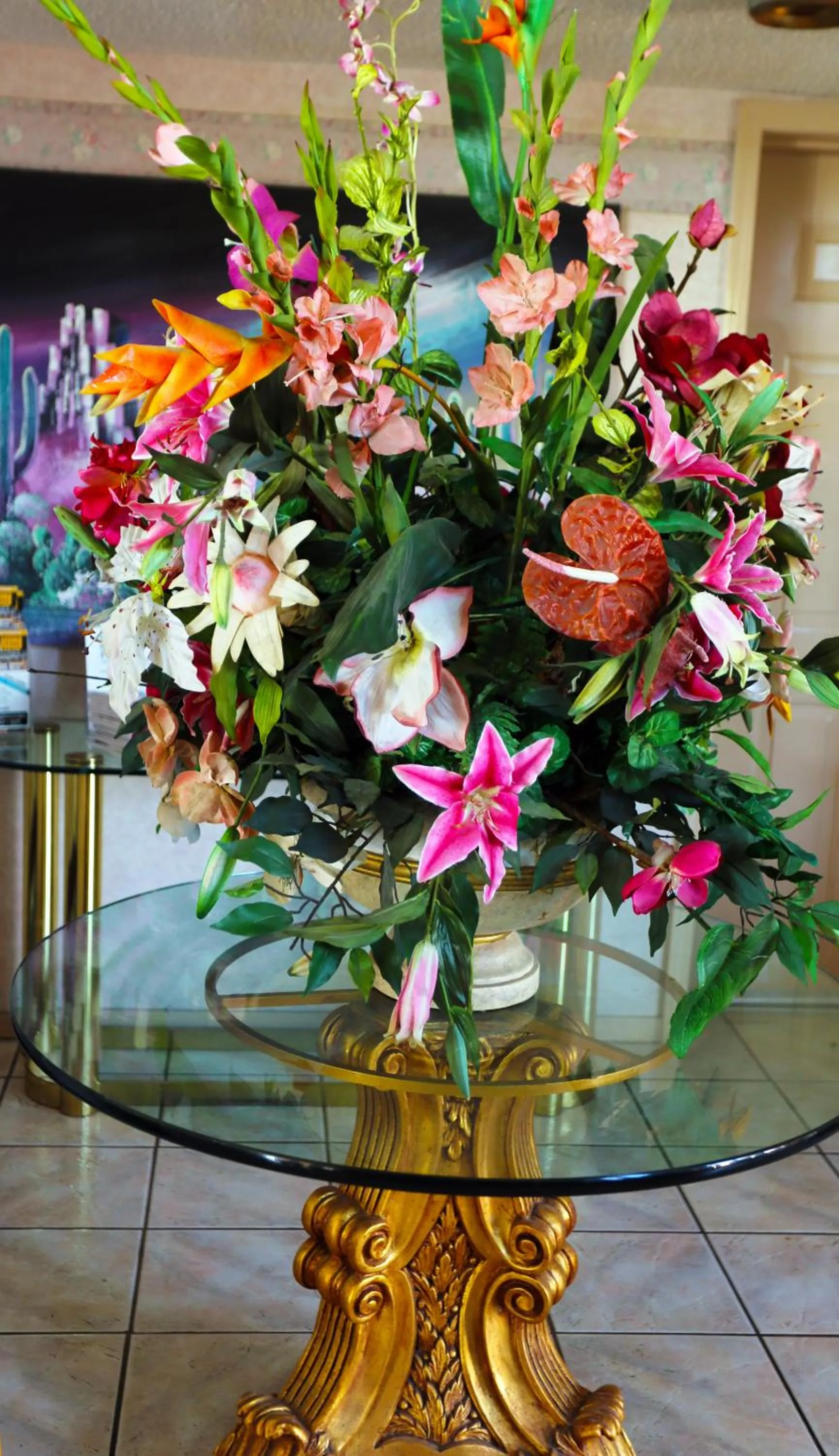 Decorative detail in Howard Johnson by Wyndham Phoenix Airport/Downtown Area