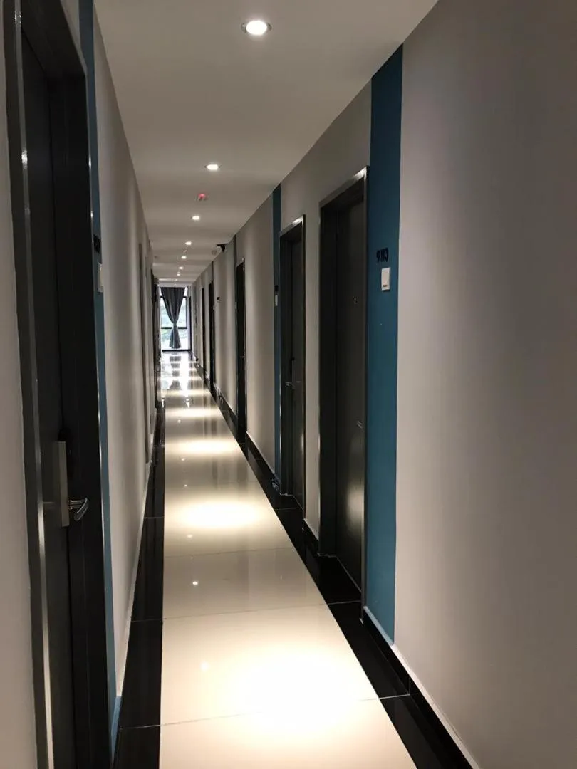 Lobby or reception in Hotel 99 Seri Kembangan Serdang