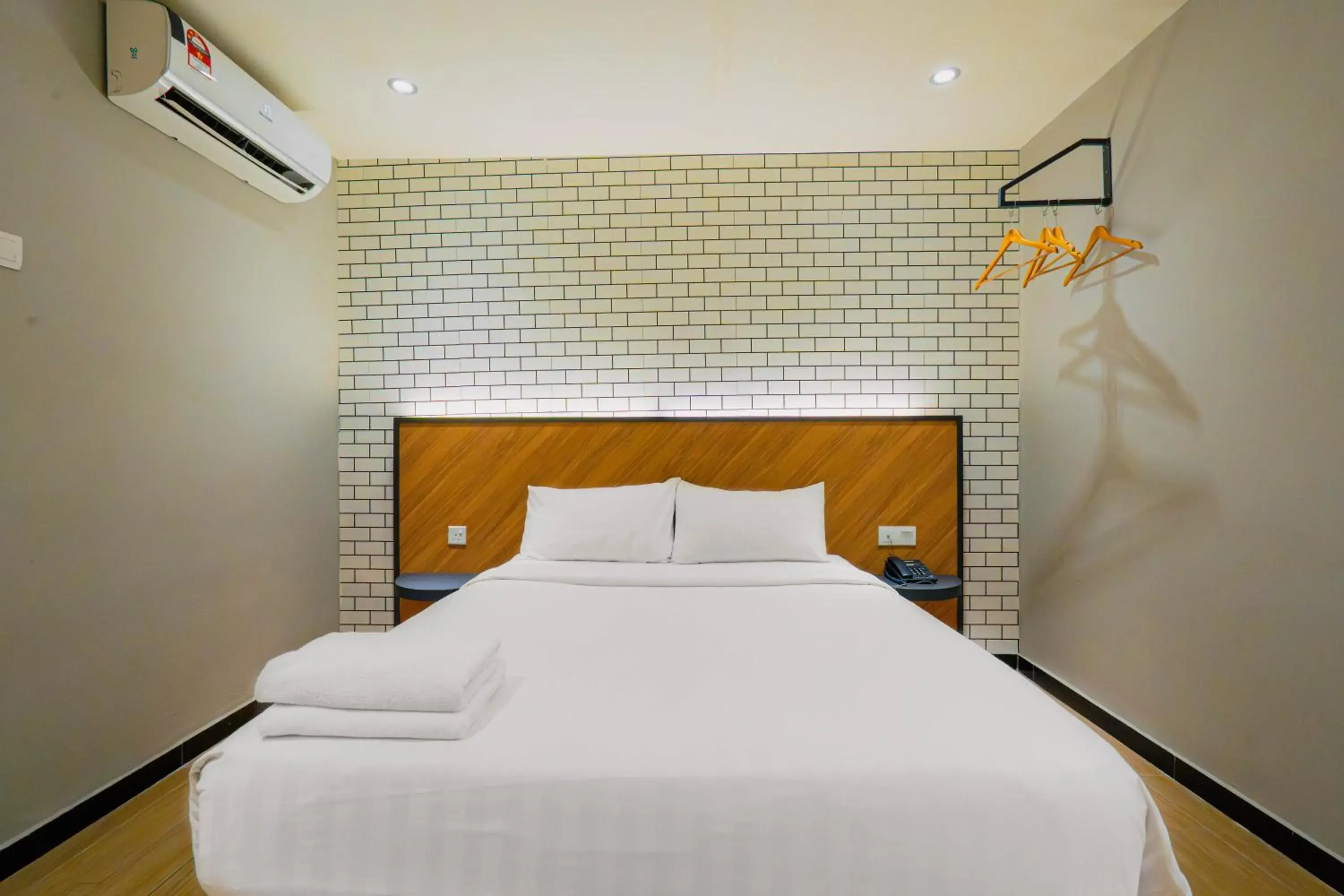 Bedroom, Bed in Hotel 99 Seri Kembangan Serdang Bedroom, Bed in Hotel 99 Seri Kembangan Serdang