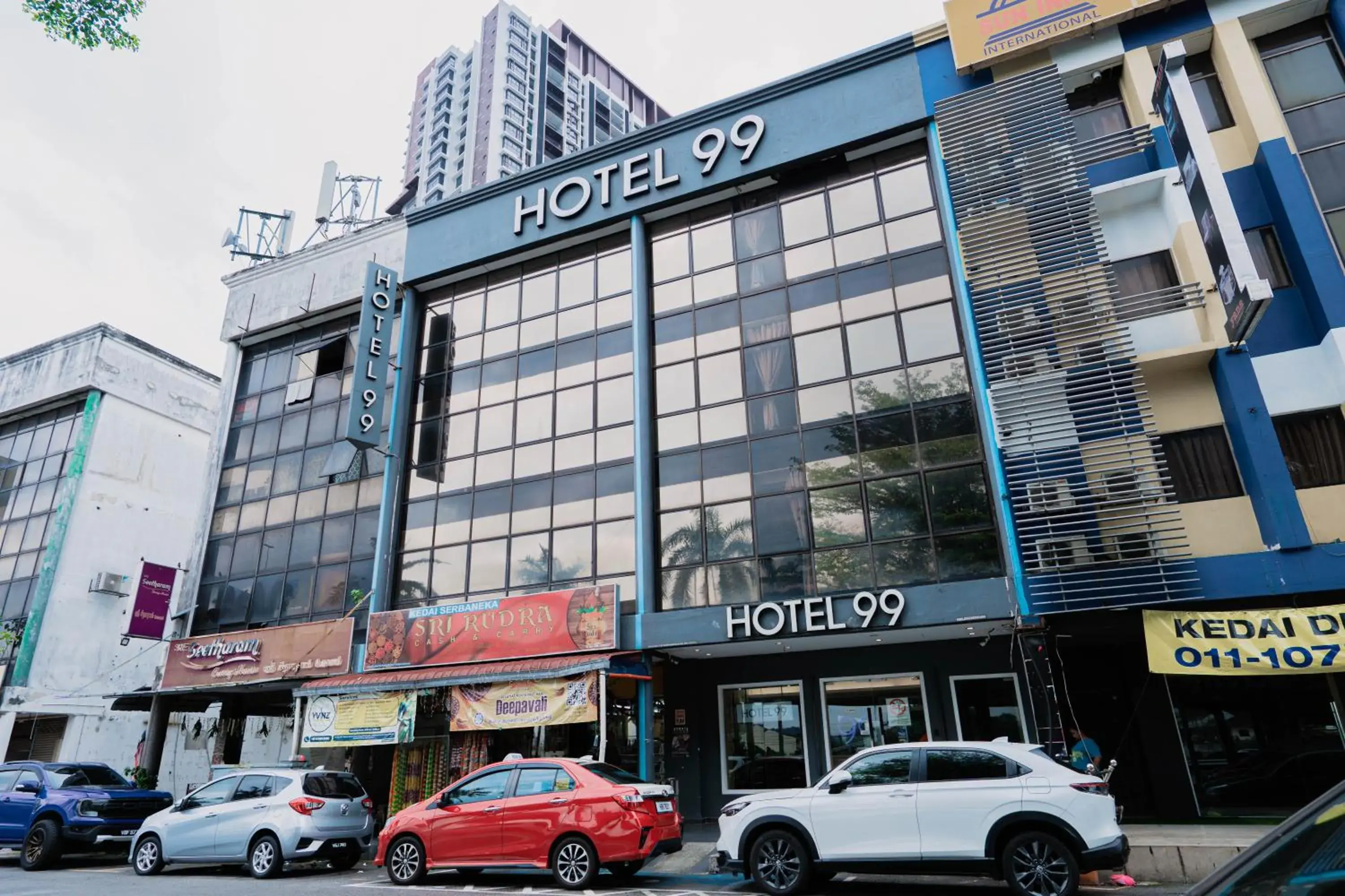 Property building in Hotel 99 Seri Kembangan Serdang Property building in Hotel 99 Seri Kembangan Serdang