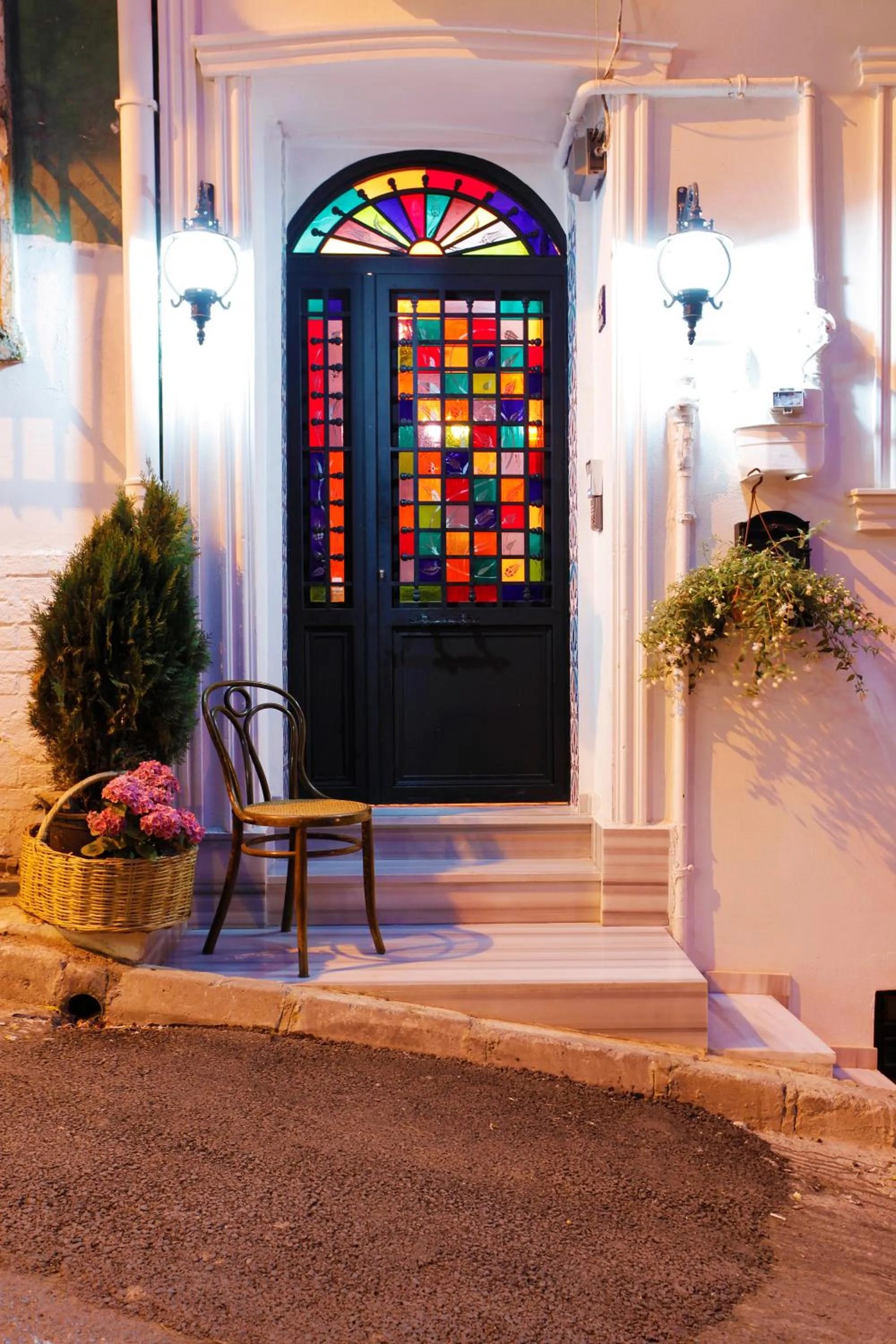 Facade/entrance in The White Swan Suites Beyoglu