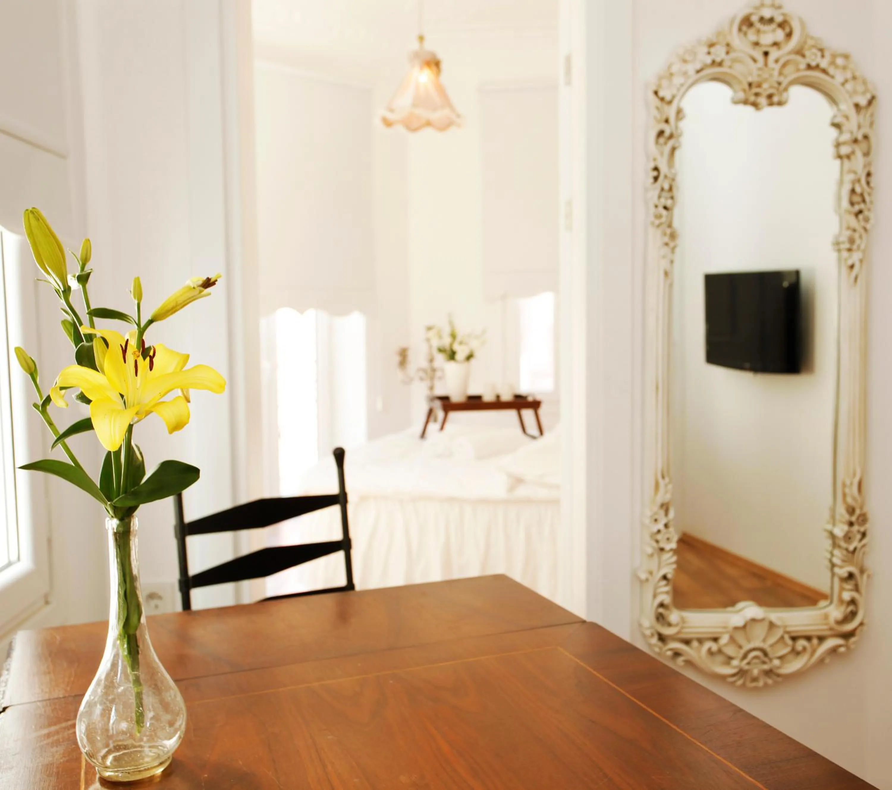 Dining area in The White Swan Suites Beyoglu