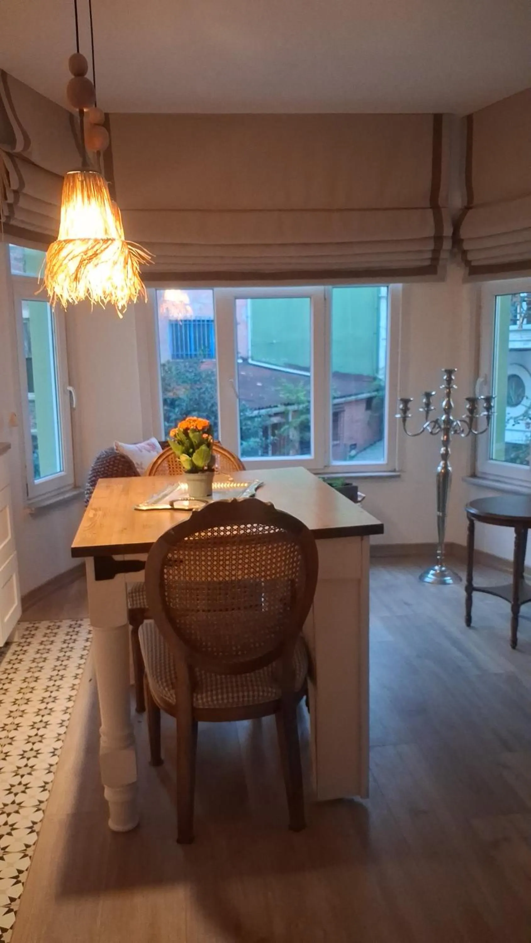 The White Swan Suites Beyoglu