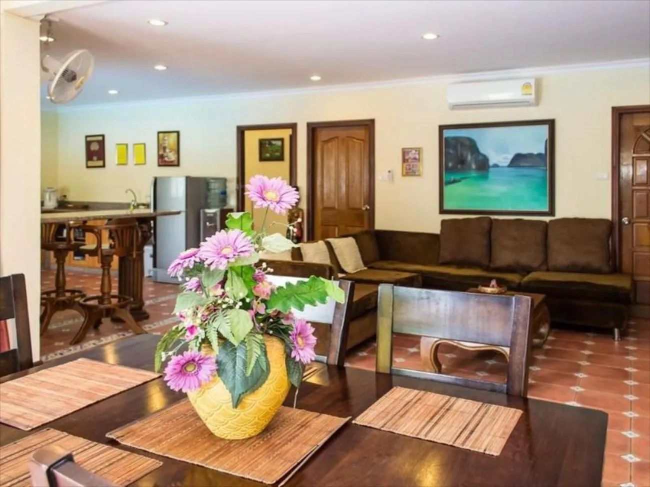 Dining area in VIEWBOR VILLA - PATTAYA HOLIDAY HOUSE WALKING STREET 4 bedrooms