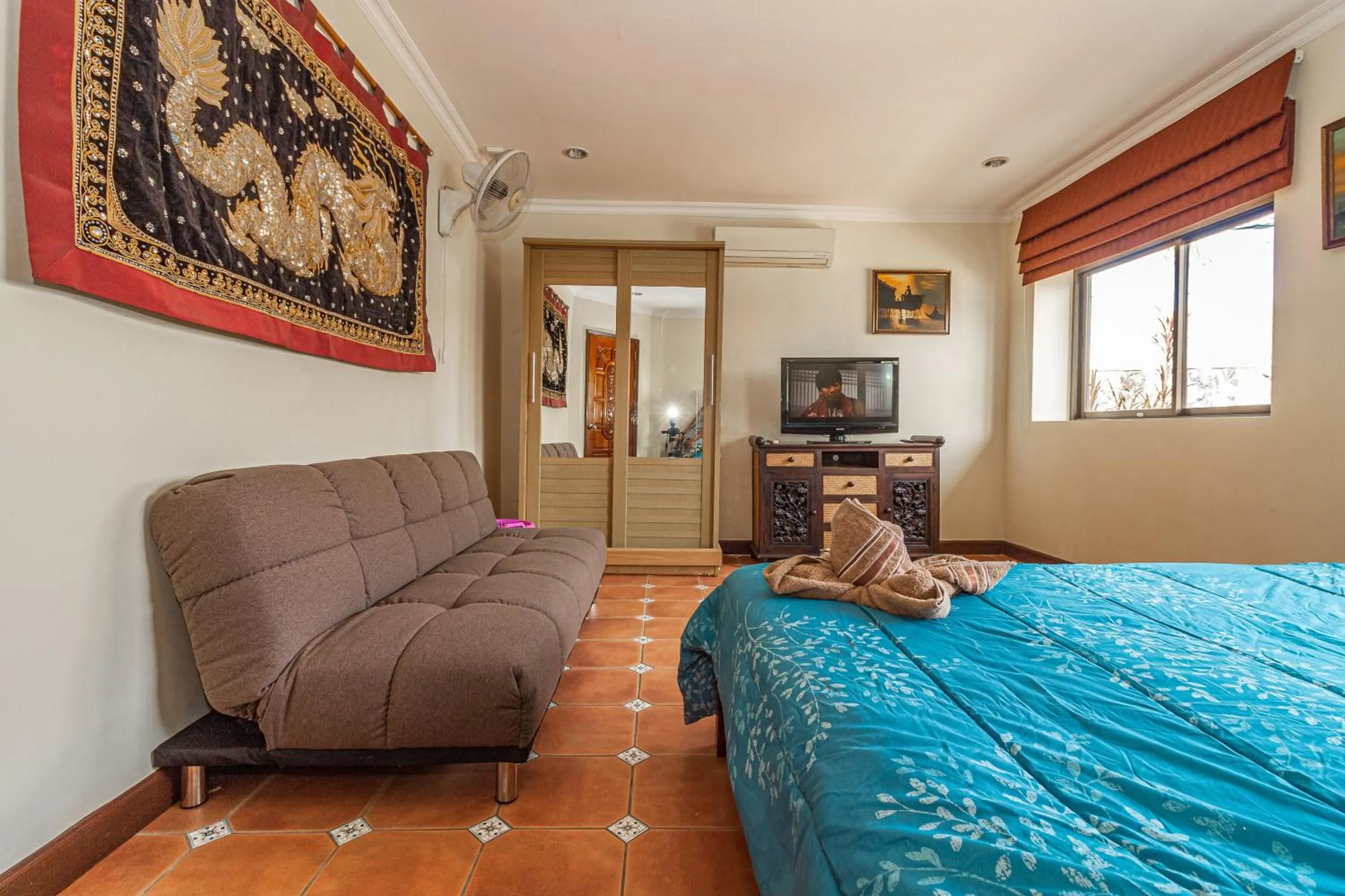 Bed in VIEWBOR VILLA - PATTAYA HOLIDAY HOUSE WALKING STREET 4 bedrooms