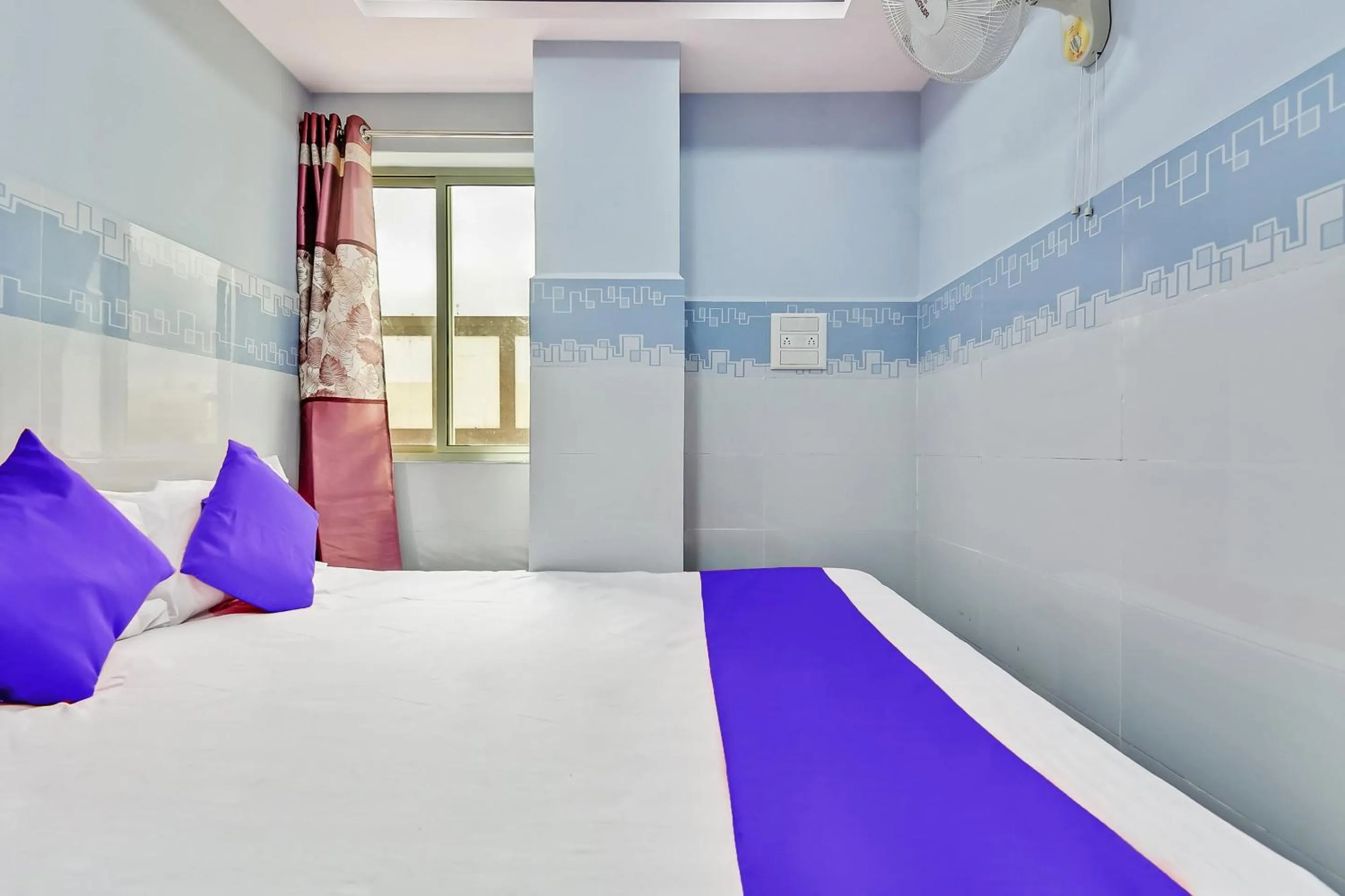 Bedroom, Bed in SPOT ON Gayatri Comforts