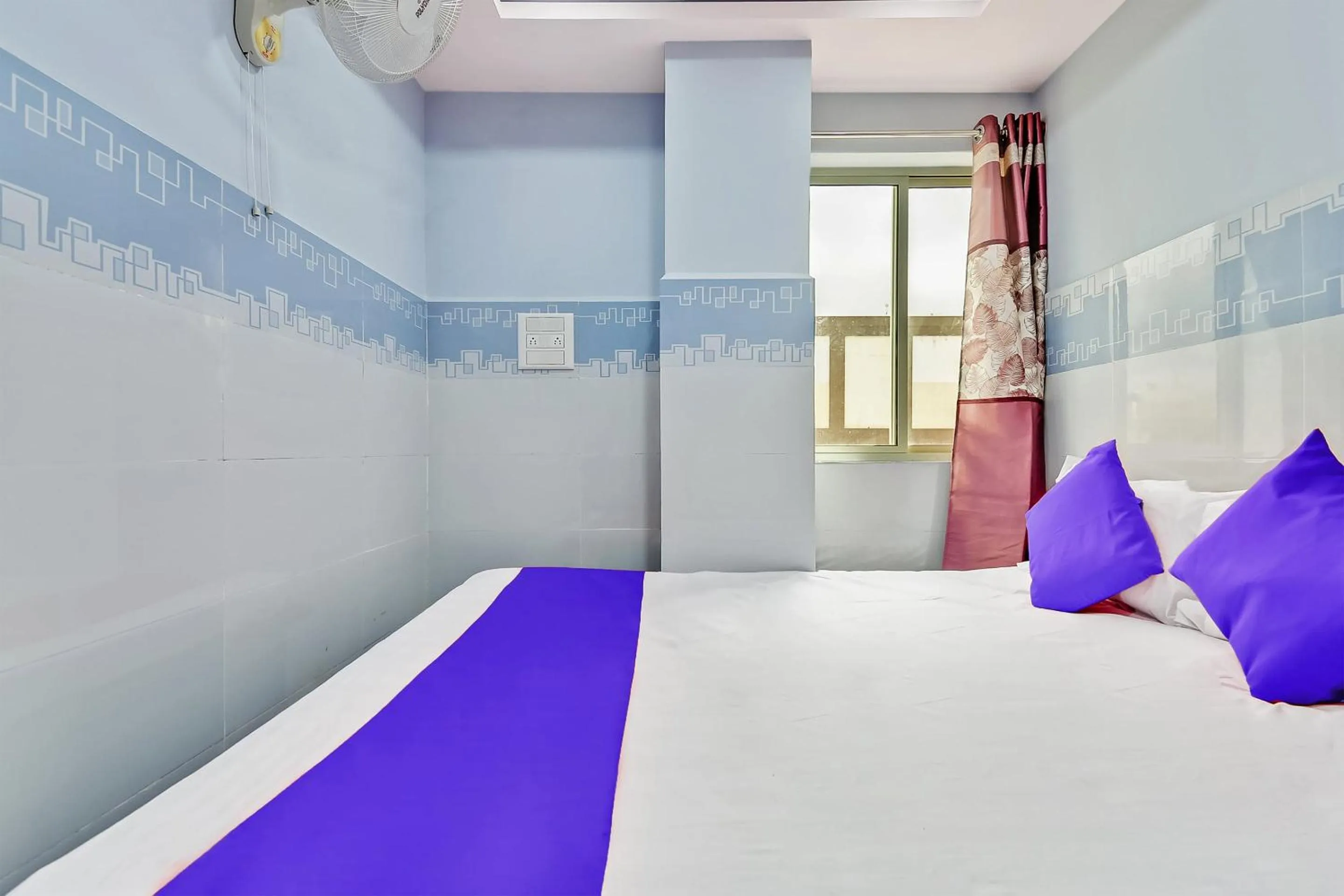 Bedroom, Bed in SPOT ON Gayatri Comforts