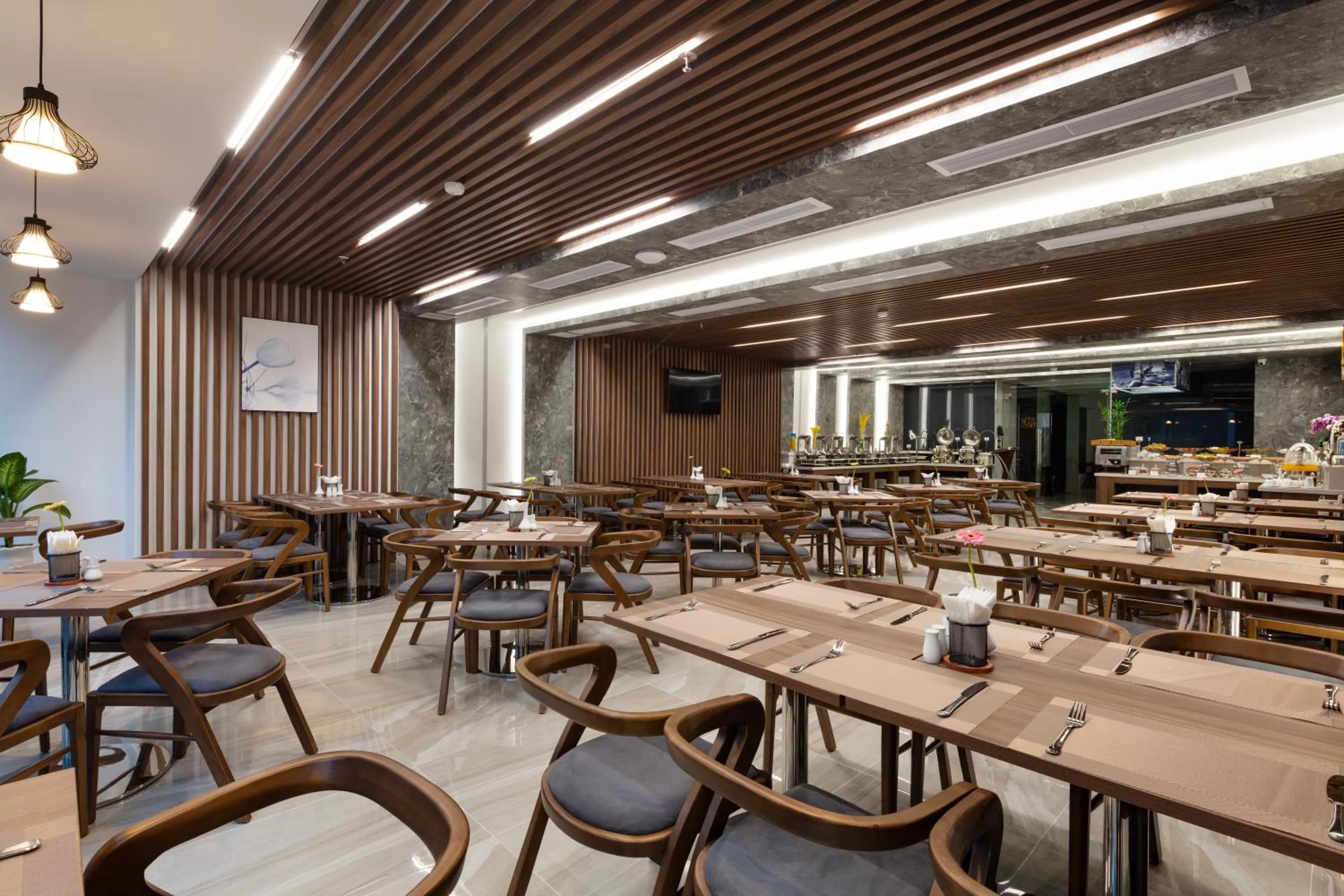 Restaurant/places to eat in Nalicas Nha Trang Hotel