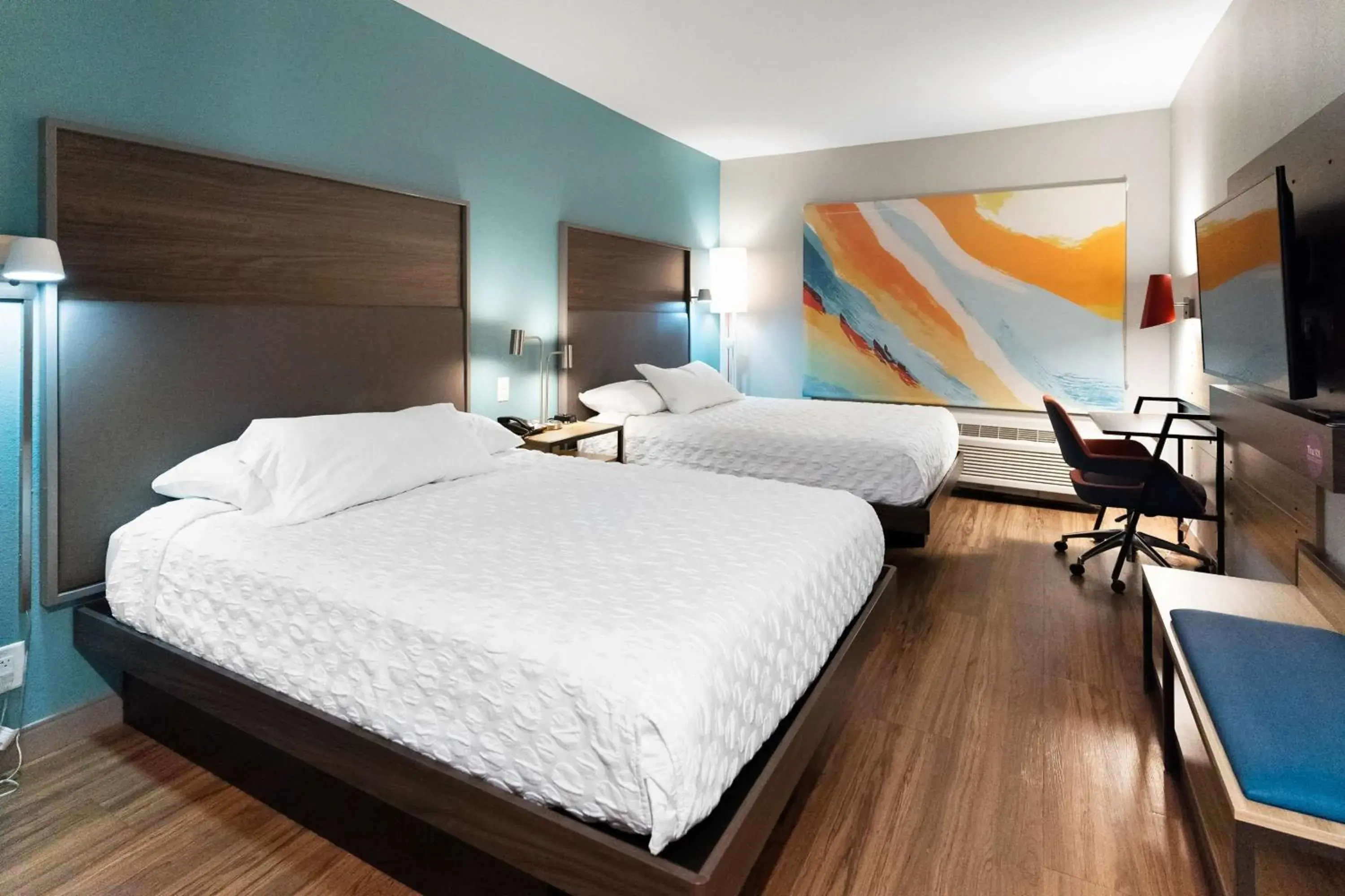 Bedroom, Bed in Tru By Hilton Greensboro Lake Oconee, Ga Bedroom, Bed in Tru By Hilton Greensboro Lake Oconee, Ga