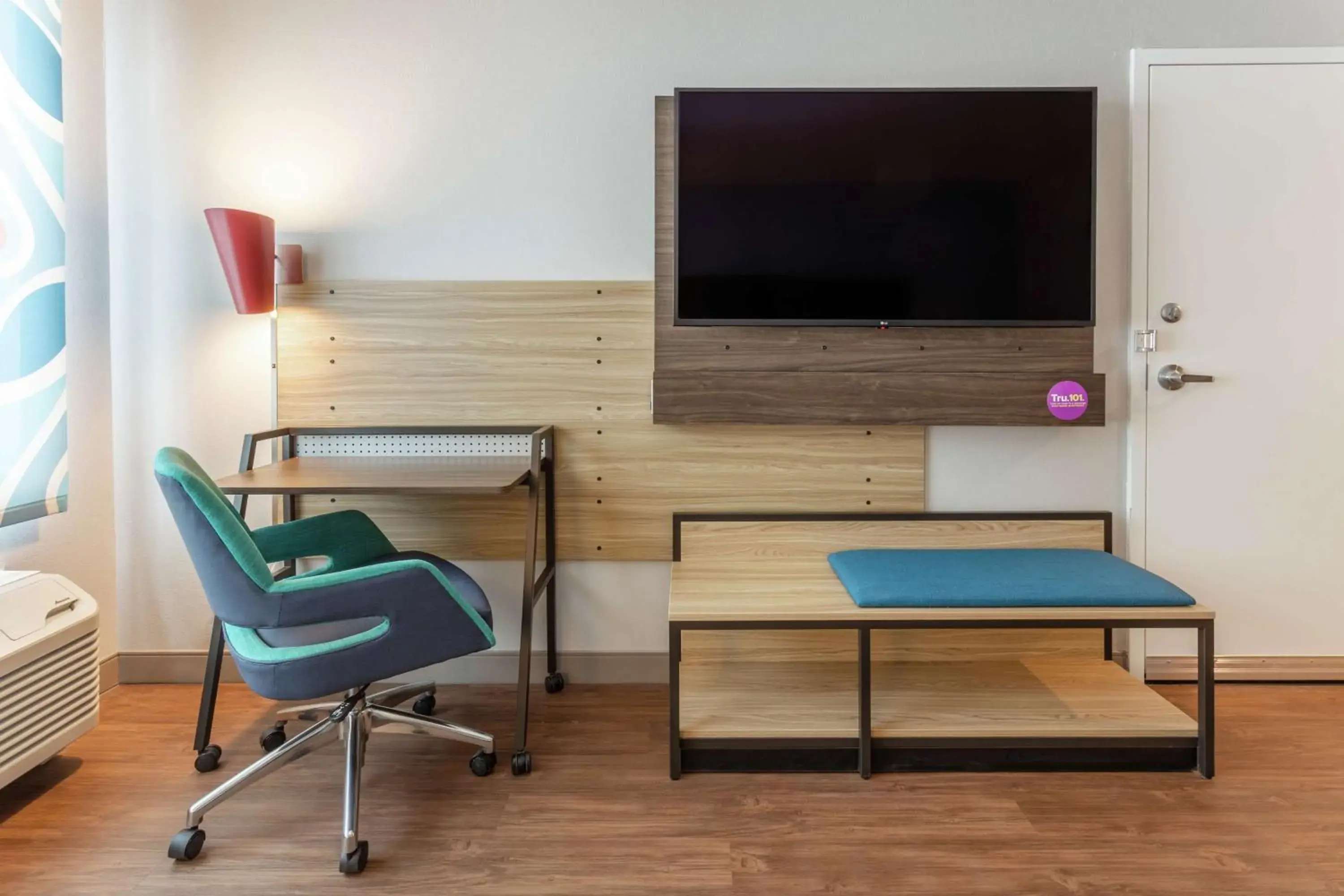 Bedroom in Tru By Hilton Binghamton Vestal Bedroom in Tru By Hilton Binghamton Vestal