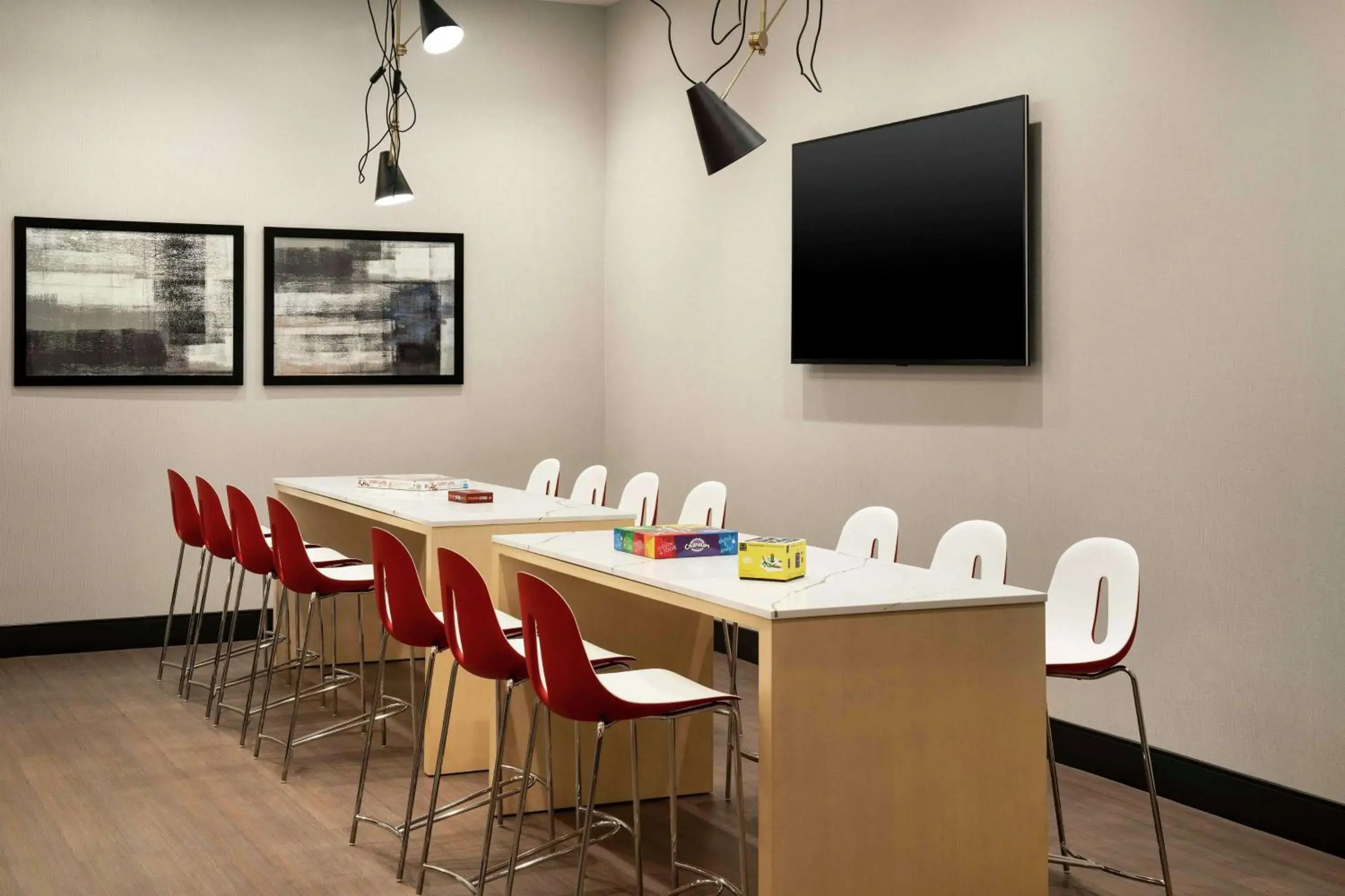 Breakfast in Tru By Hilton Denver Downtown Convention Center Breakfast in Tru By Hilton Denver Downtown Convention Center