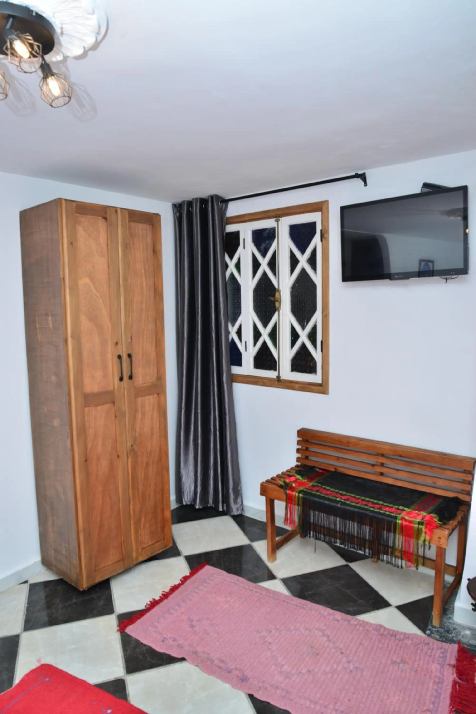 TV and multimedia in Dar Rif Kebdani