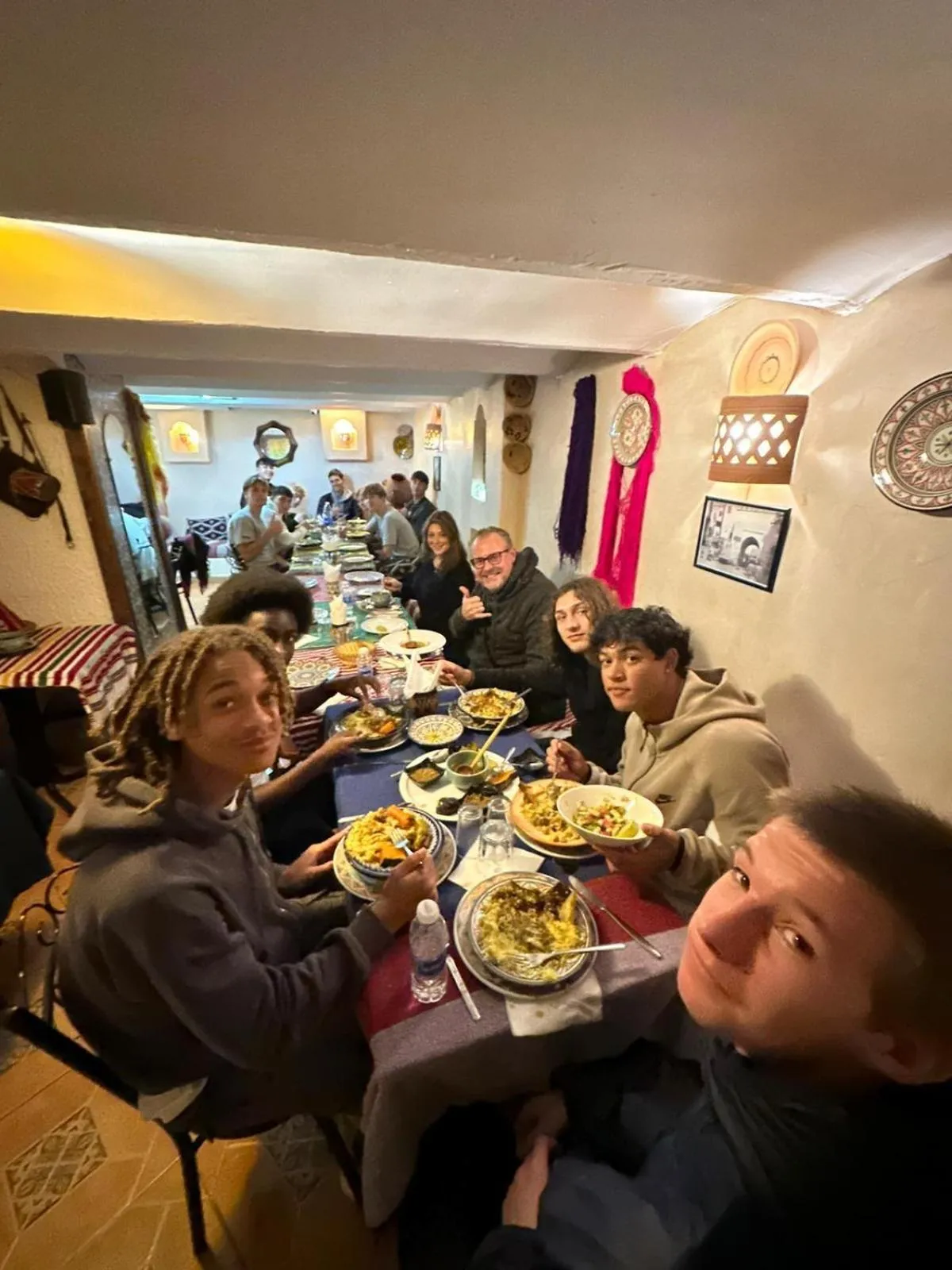 Restaurant/places to eat in Dar Rif Kebdani