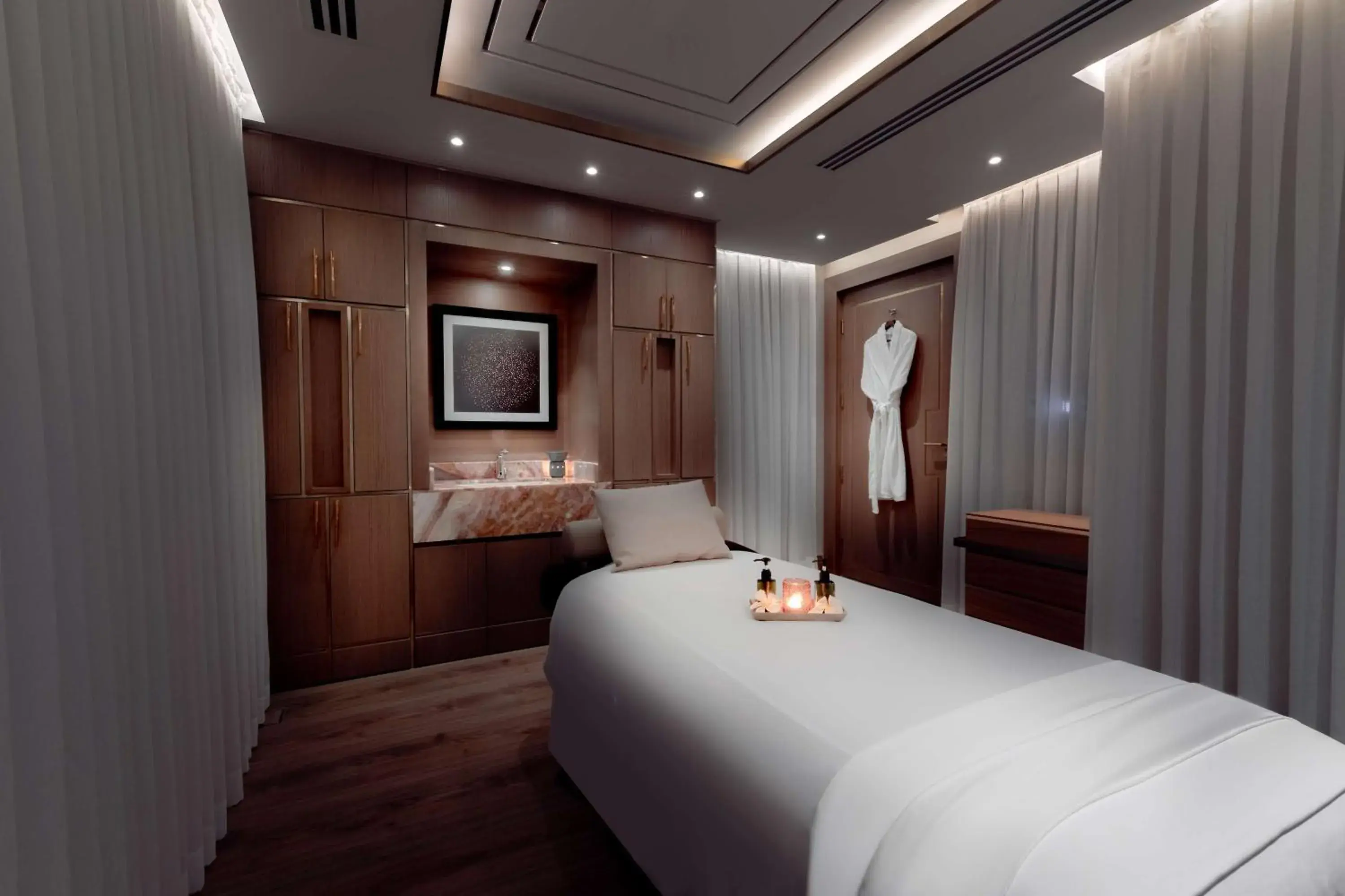 Spa and wellness centre/facilities, Bed in Hilton Doha The Pearl Spa and wellness centre/facilities, Bed in Hilton Doha The Pearl