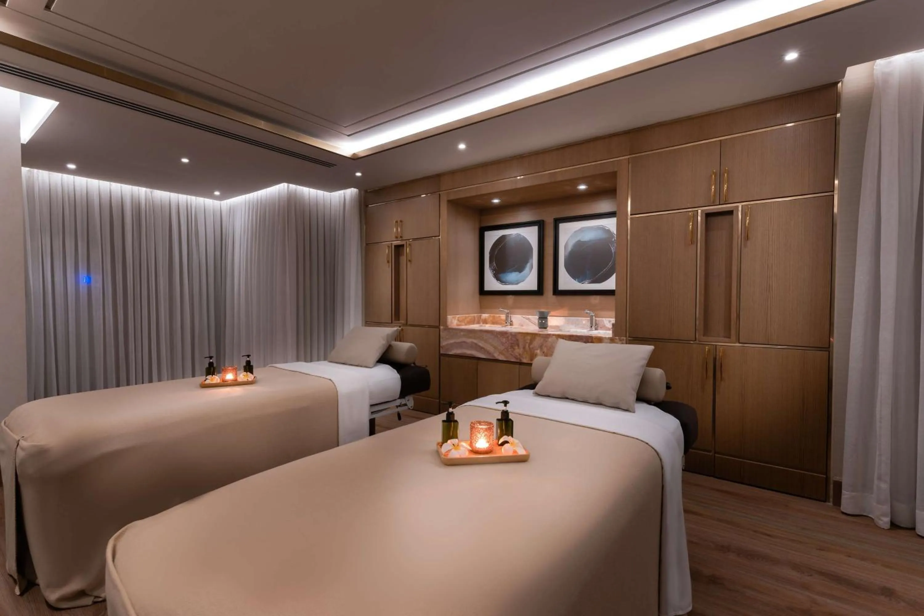 Spa and wellness centre/facilities, Bed in Hilton Doha The Pearl