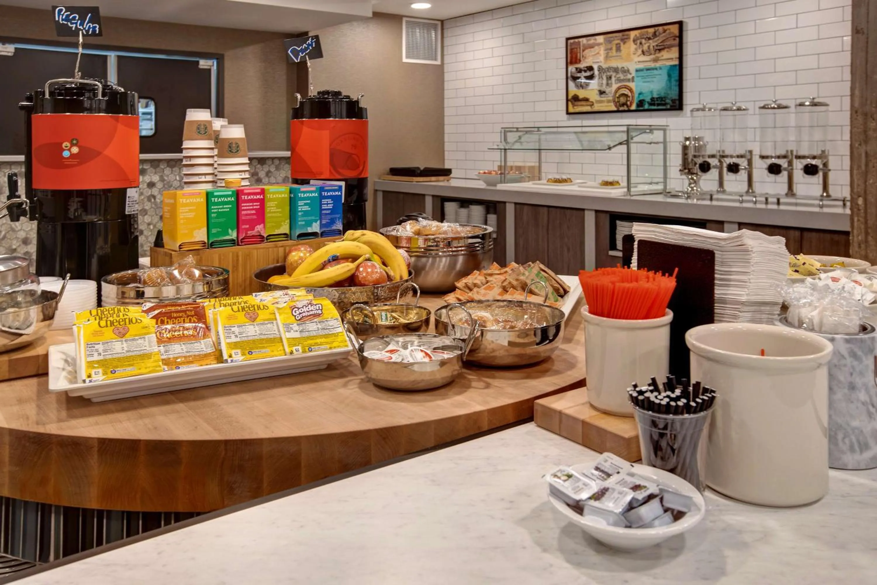 Breakfast in Embassy Suites By Hilton Rockford Riverfront