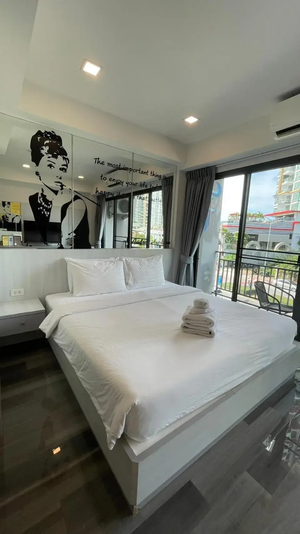 Bed in Frankie's Inn Bed in Frankie's Inn