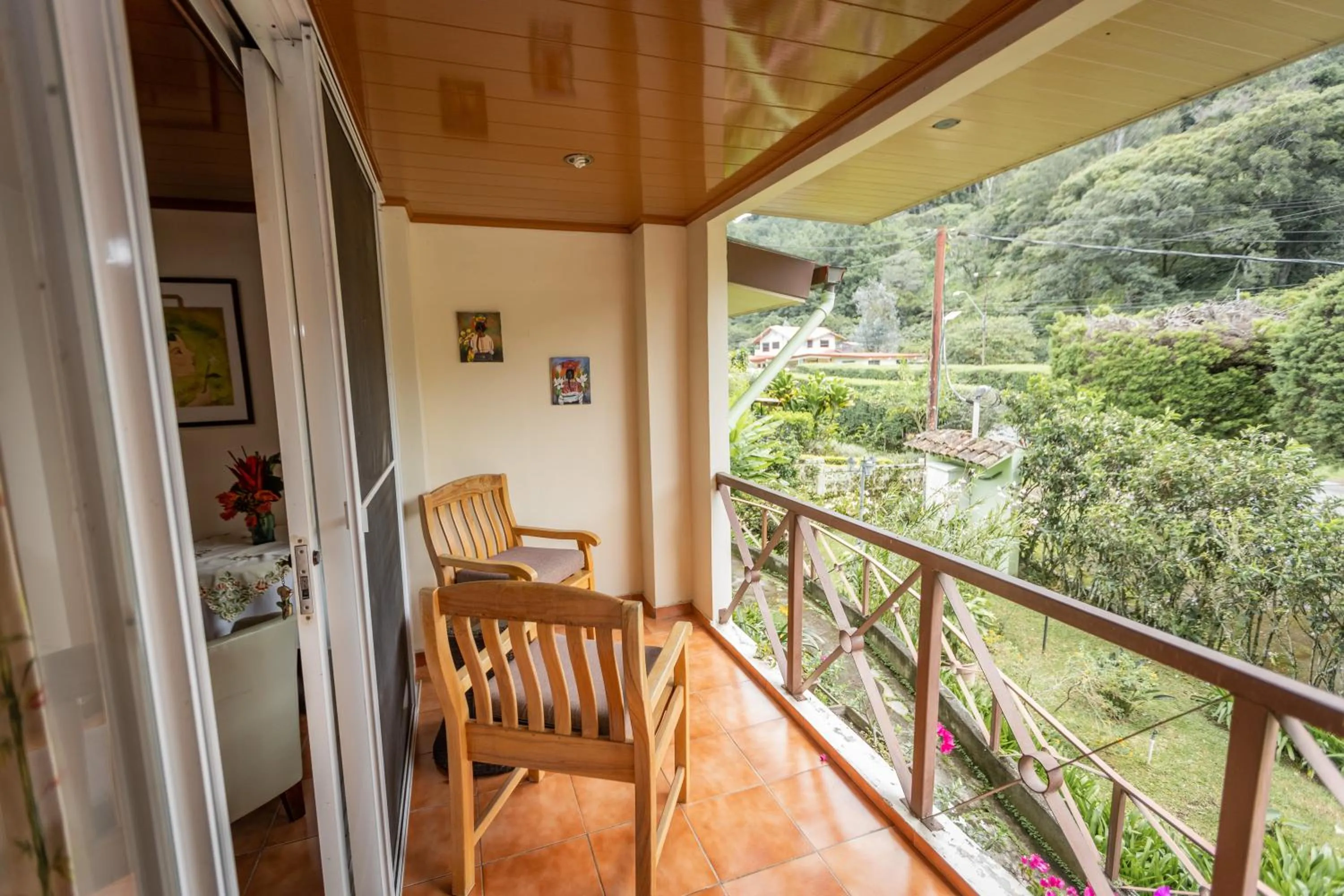 El Oasis Hotel y Restaurante