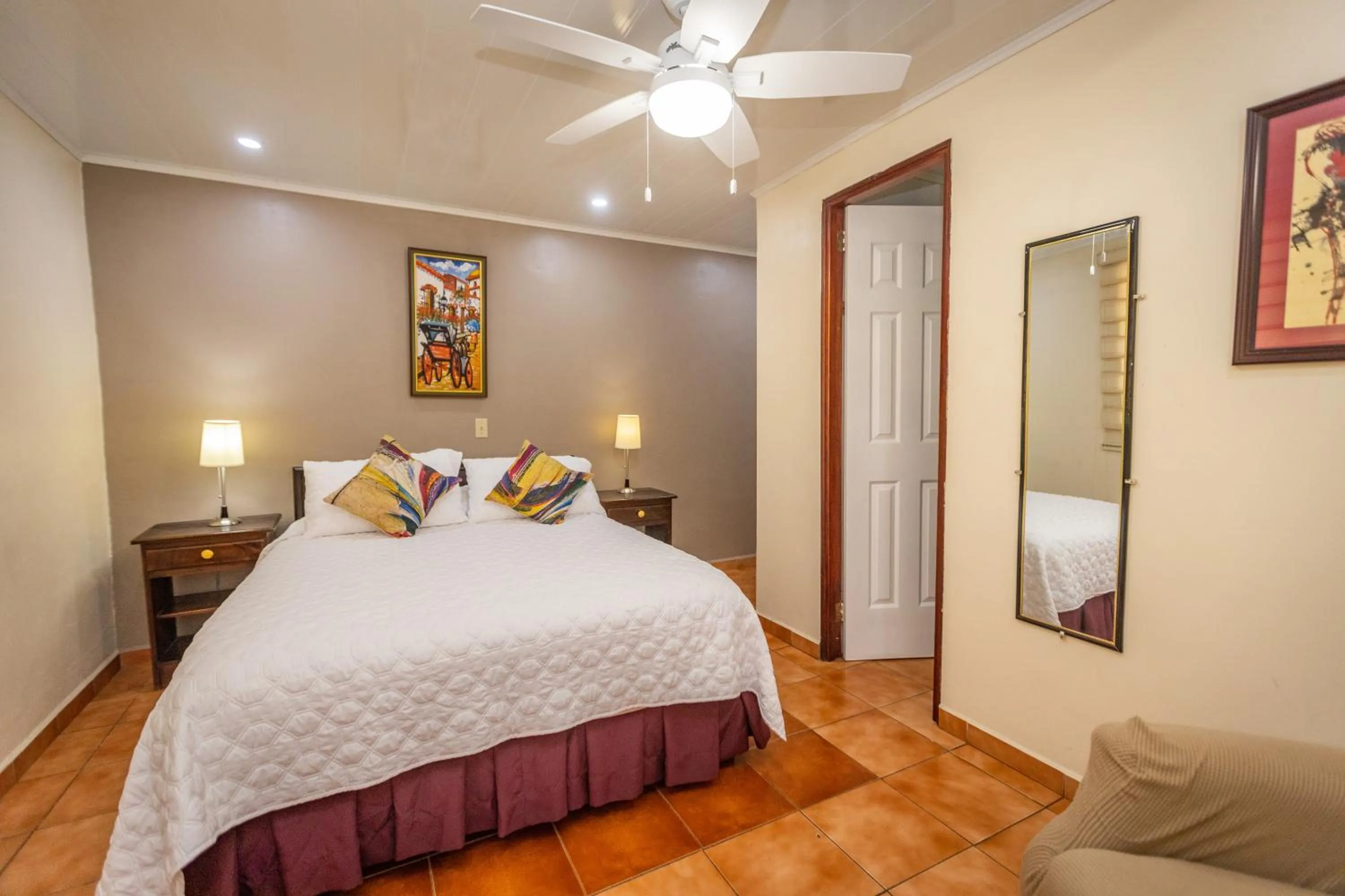 Bed in El Oasis Hotel y Restaurante