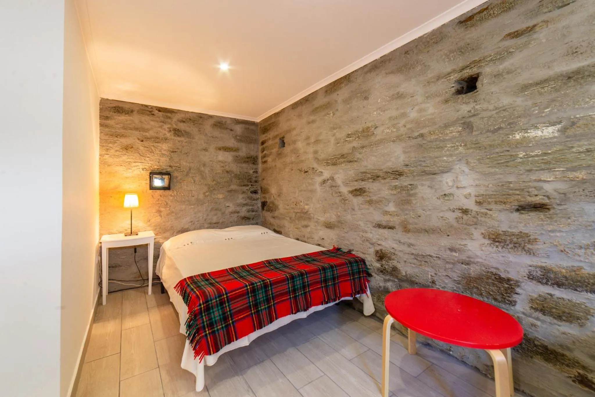 Bed in Quinta Da Estrada Winery Douro Valley