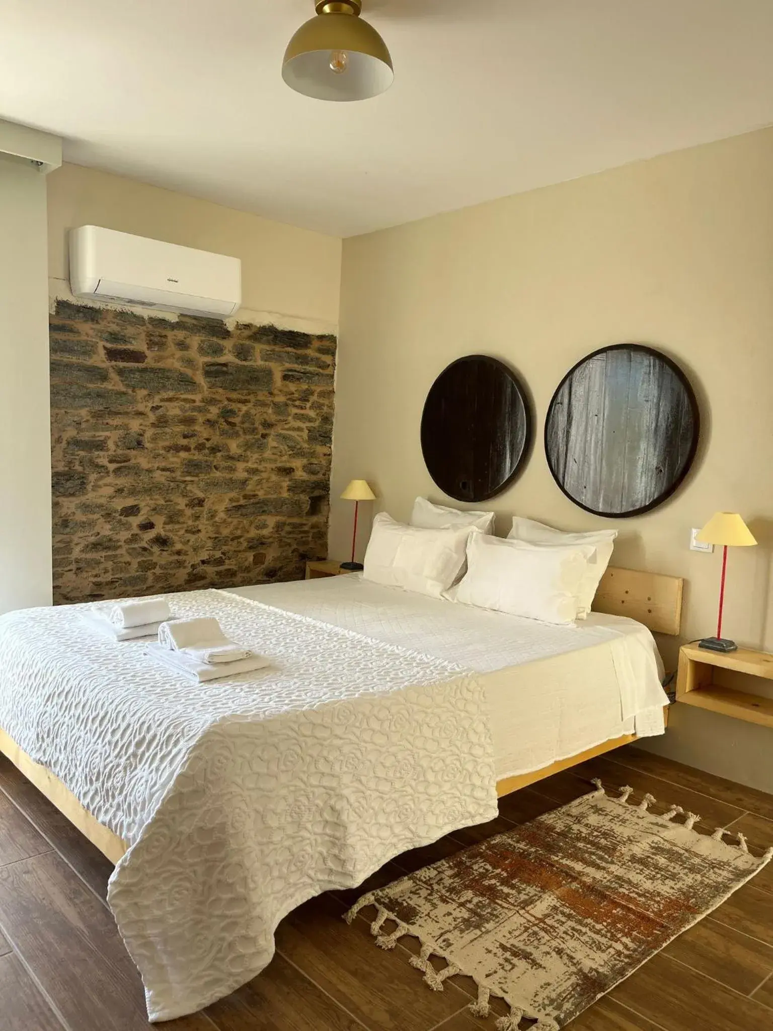 Double Room with Terrace in Quinta Da Estrada Winery Douro Valley Double Room with Terrace in Quinta Da Estrada Winery Douro Valley