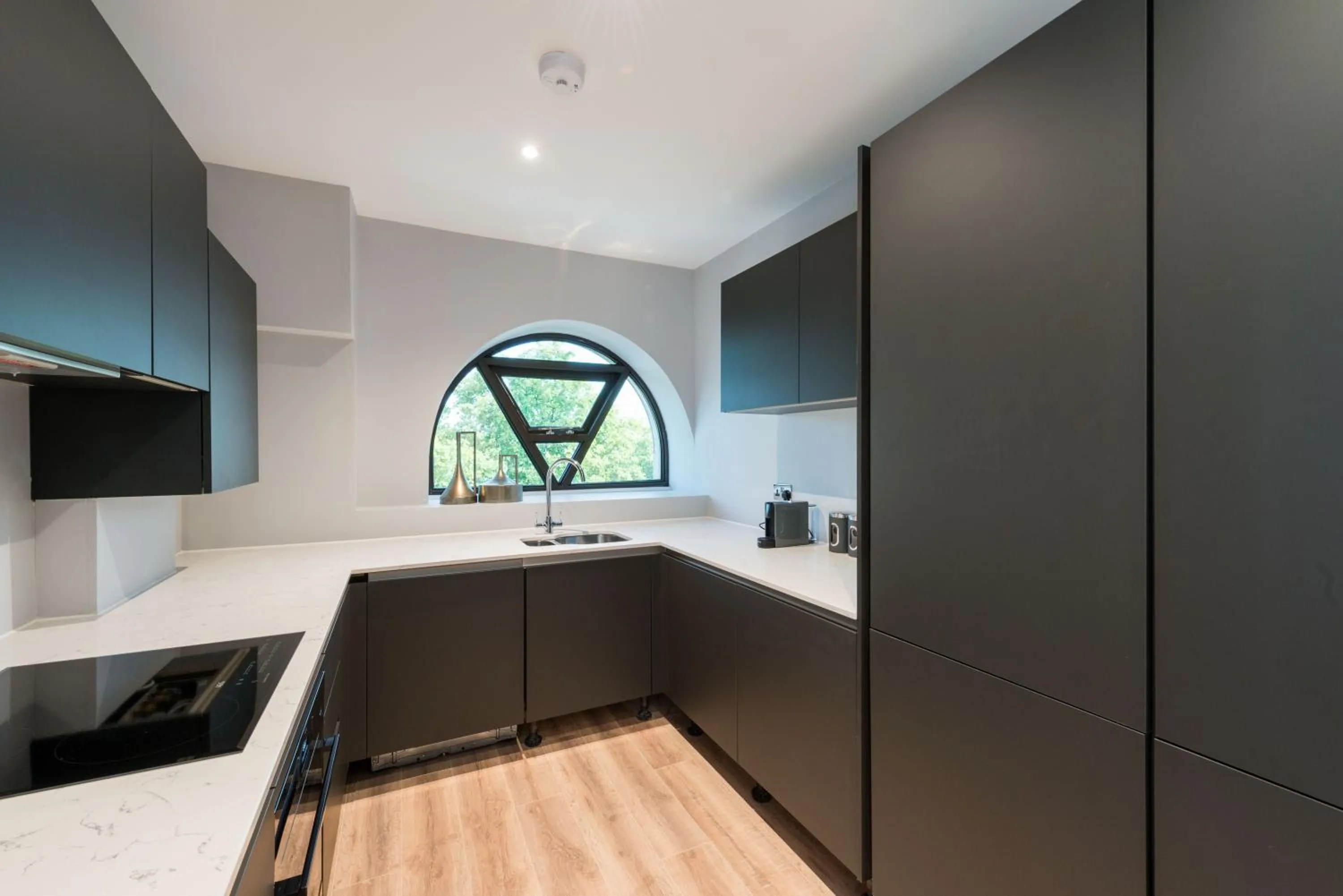 Kitchen or kitchenette in The Carlyle by Nestor