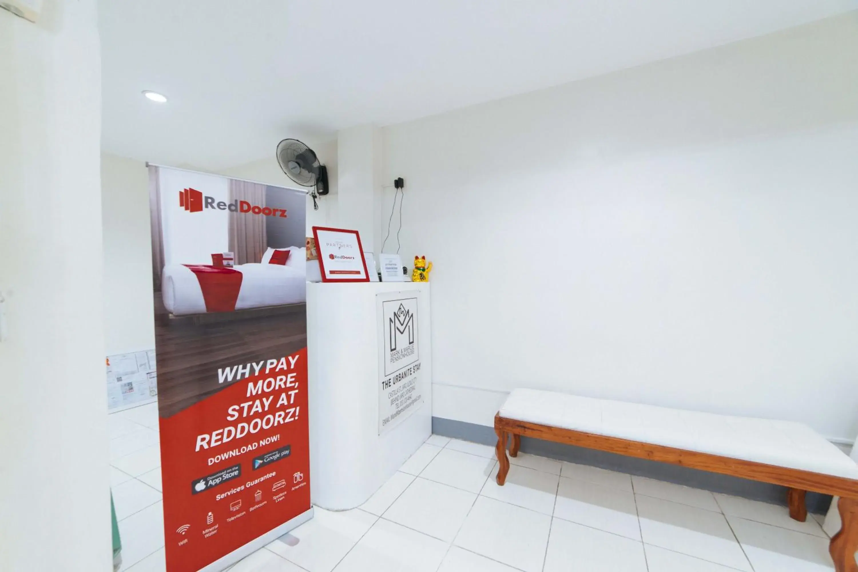 RedDoorz @ Plaza Jaro Iloilo RedDoorz @ Plaza Jaro Iloilo