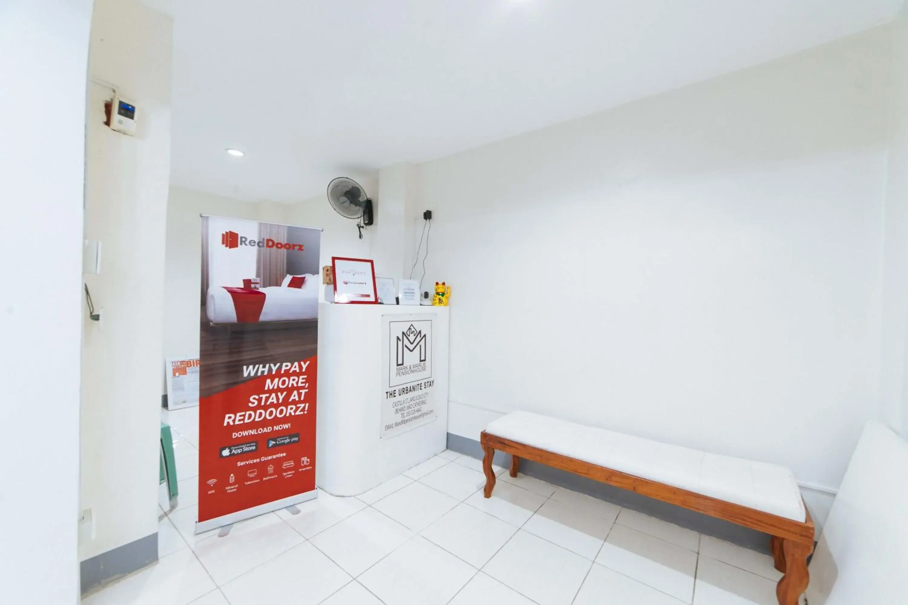 RedDoorz @ Plaza Jaro Iloilo RedDoorz @ Plaza Jaro Iloilo