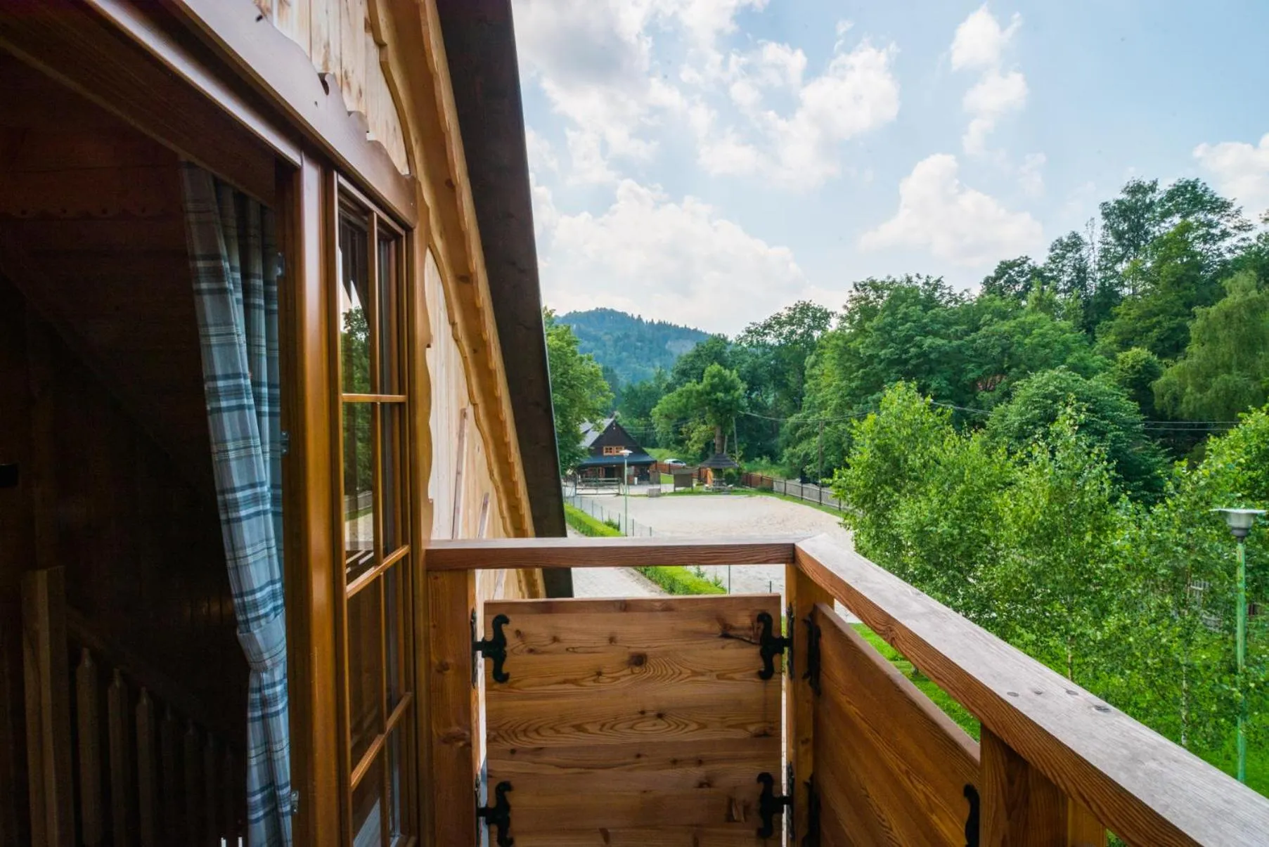 Property building in Apartamenty Rajd Jaworki