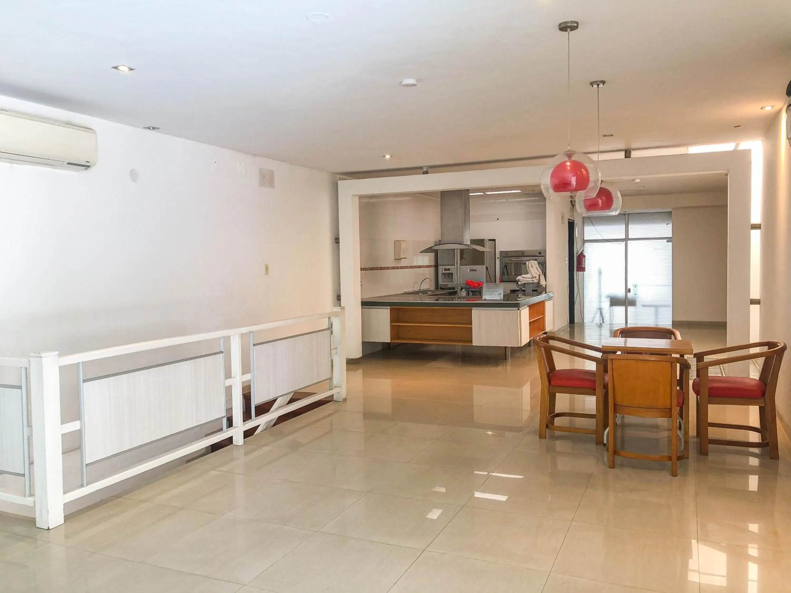 Seating area in Hotel Senses Equipetrol