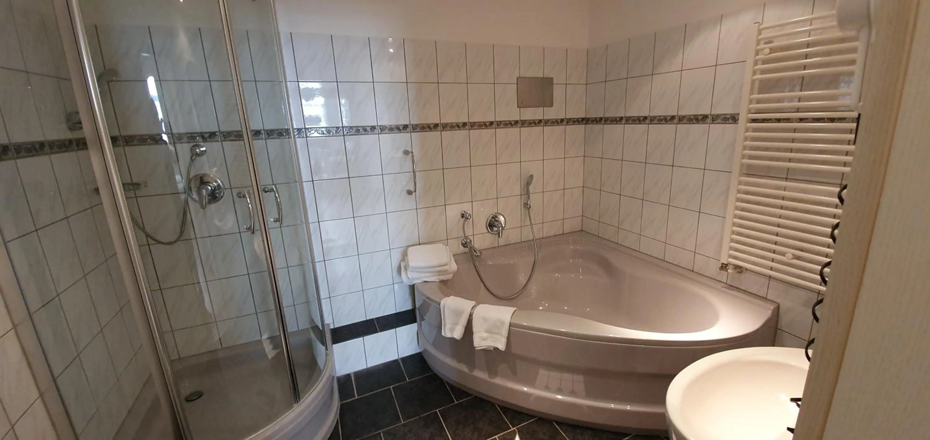 Bathroom in Hotel zur Krone