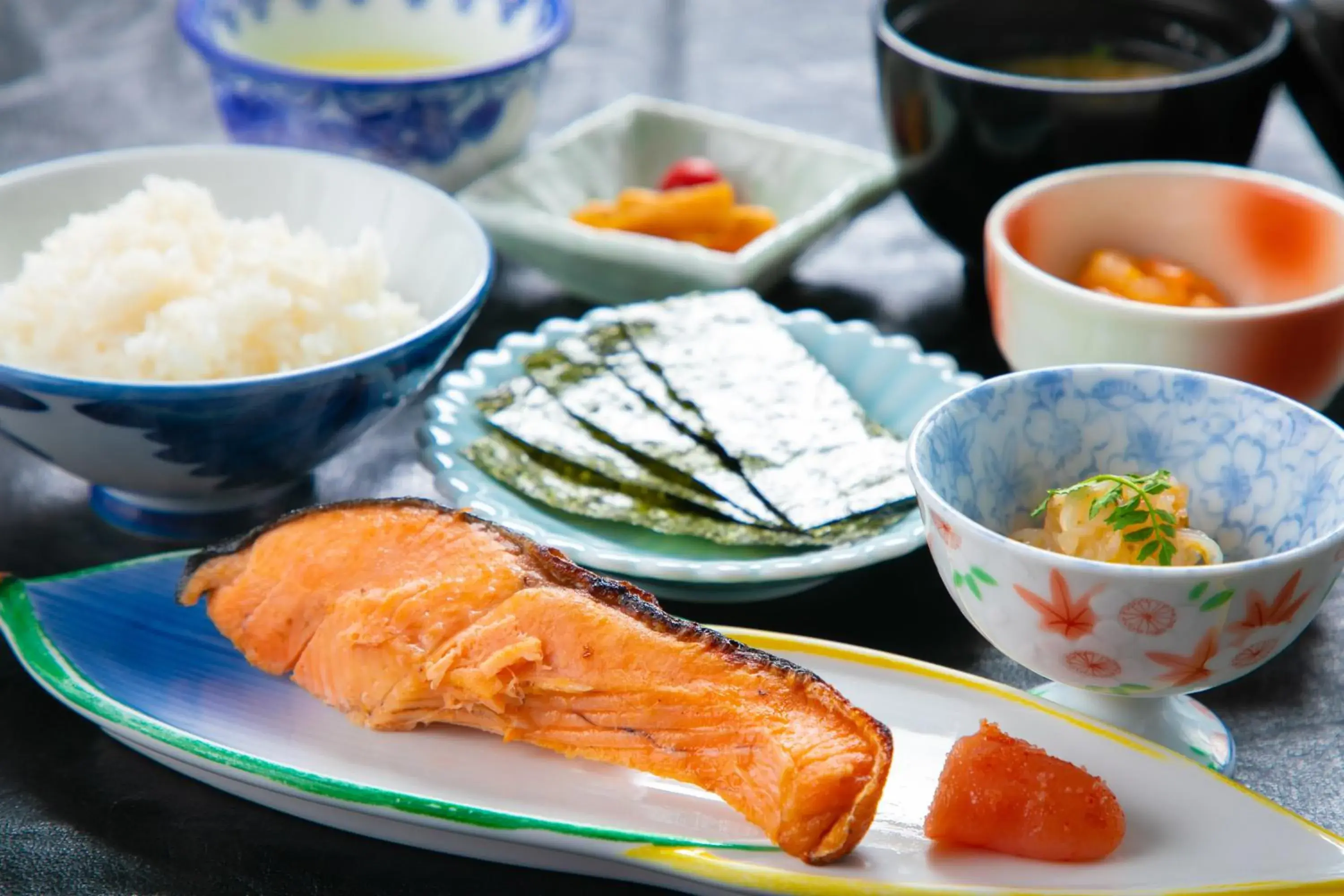 Breakfast in Omuta Heights Breakfast in Omuta Heights