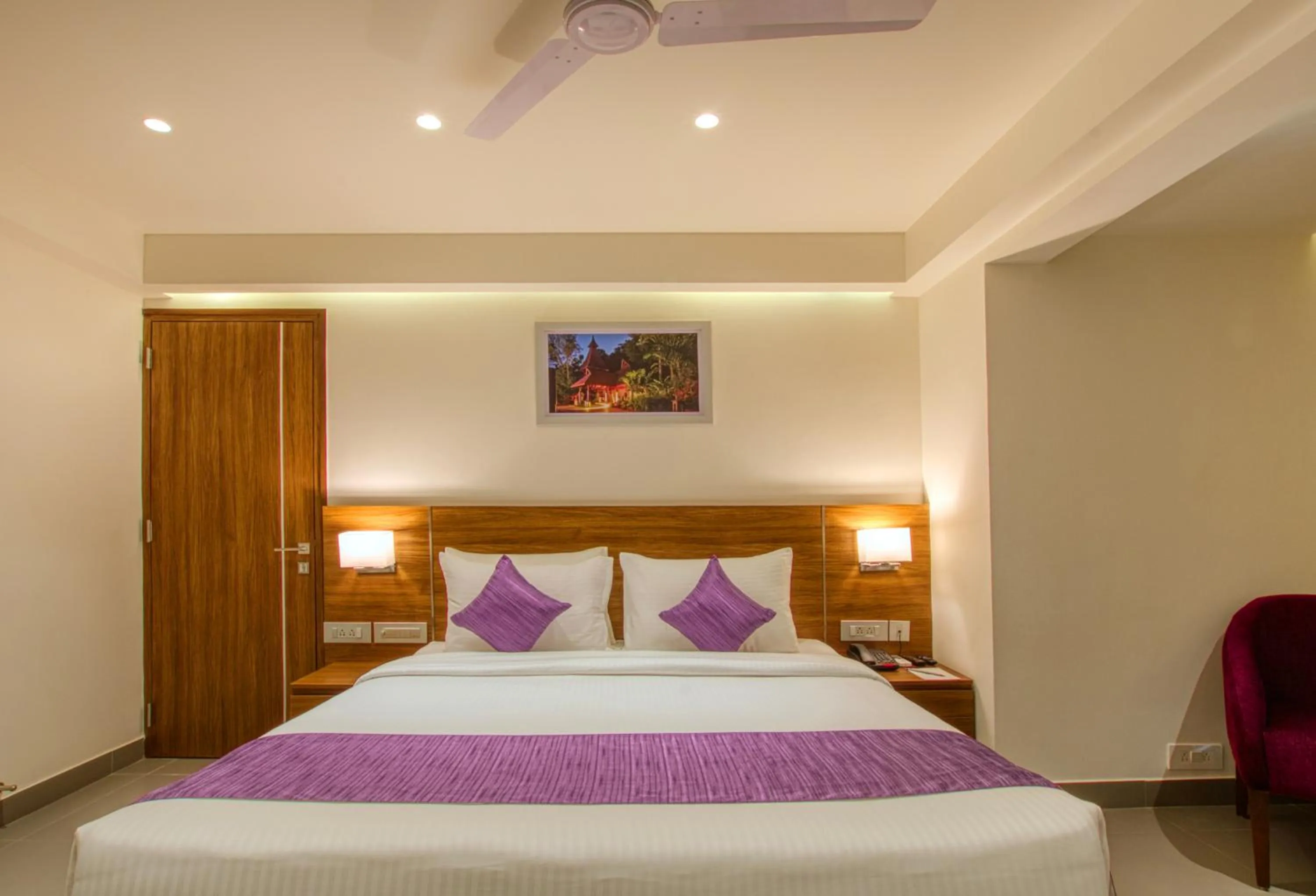 Bed in Lilac Hotel, 5th Block