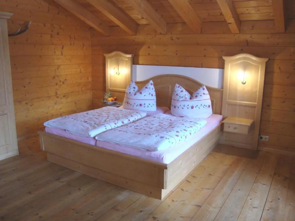 Bed in Gästehaus Pfeffererlehen