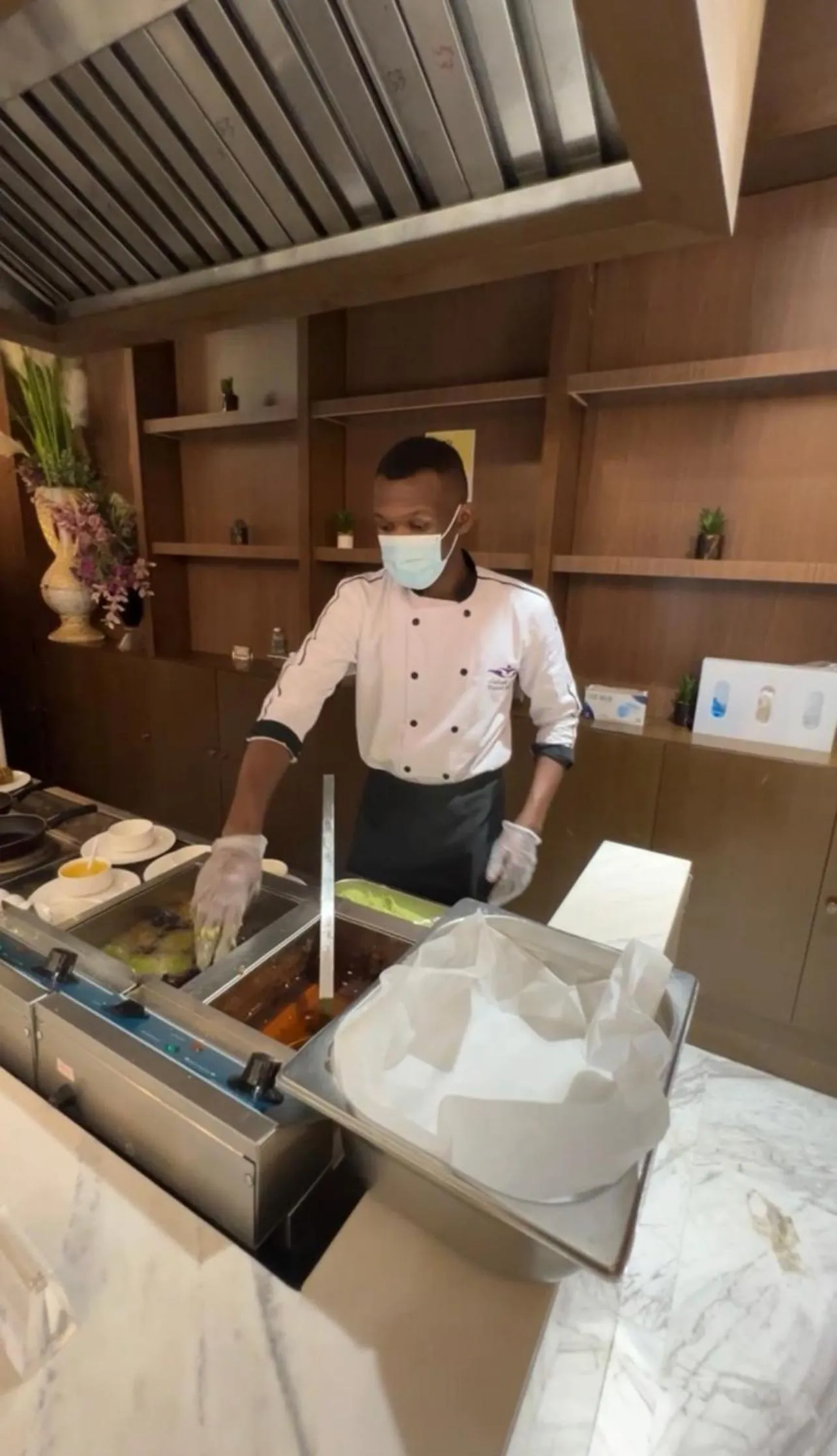 Violet Al Shisha Hotel