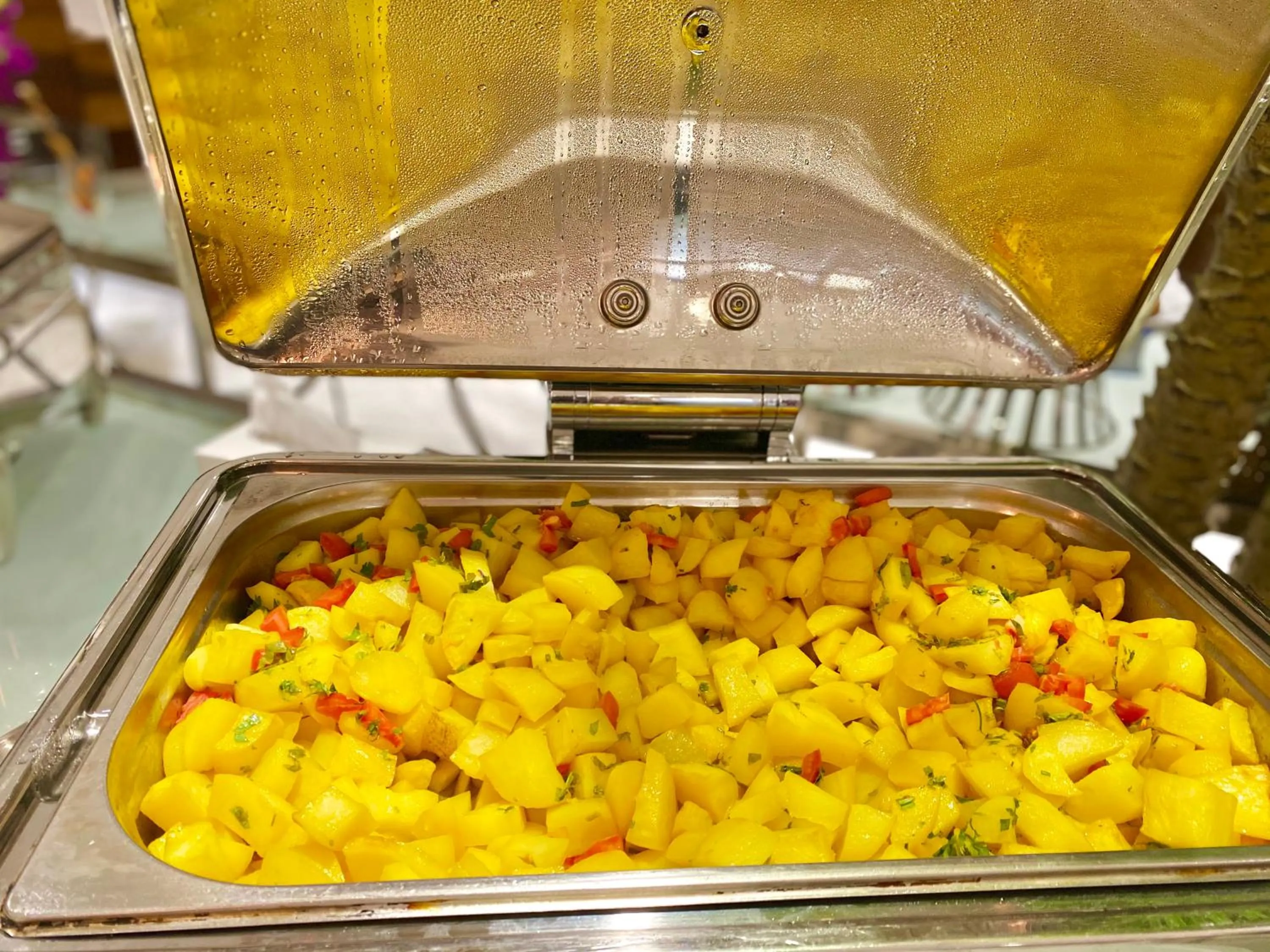 Food in Violet Al Shisha Hotel