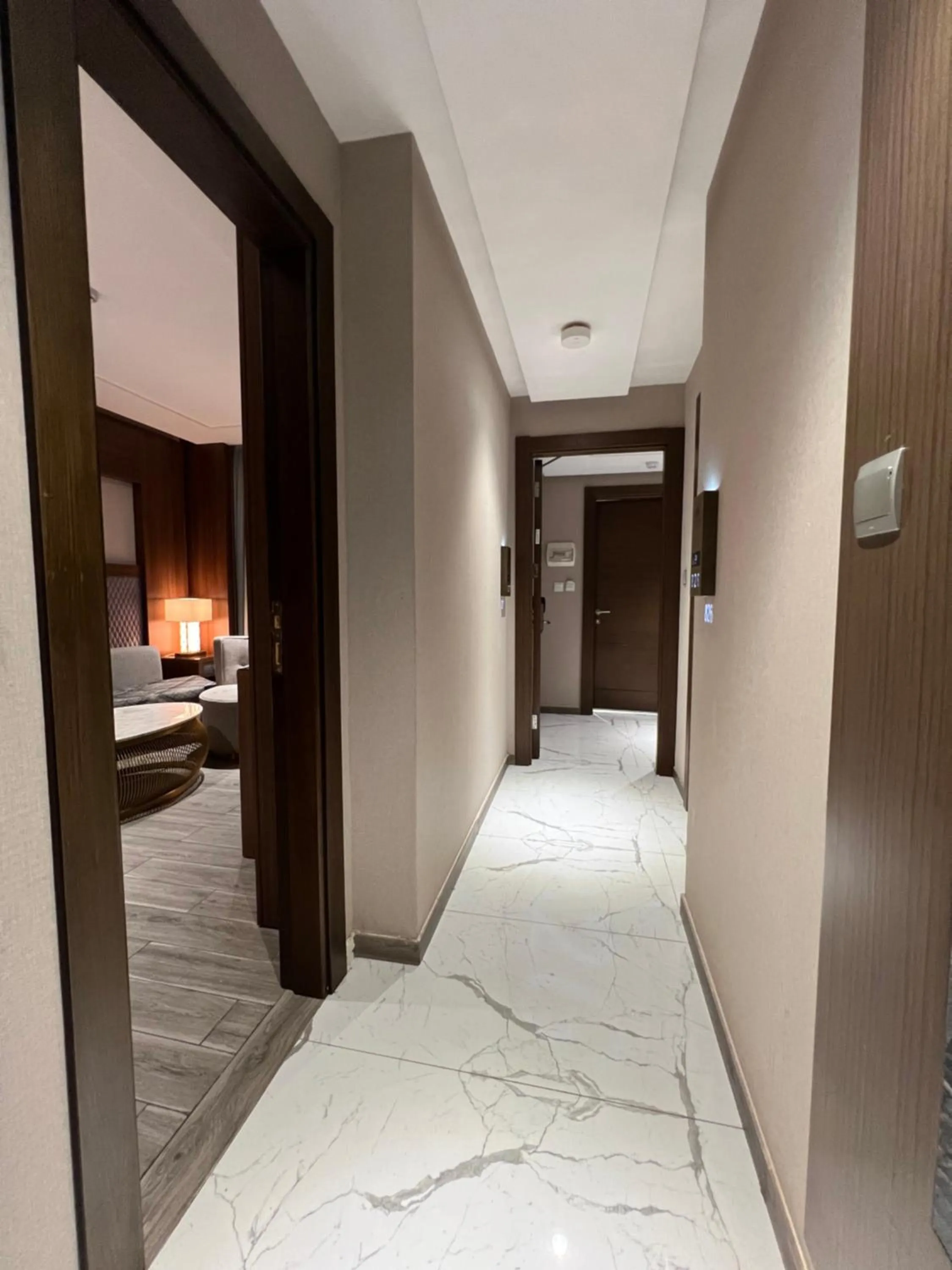 Bed in Violet Al Shisha Hotel