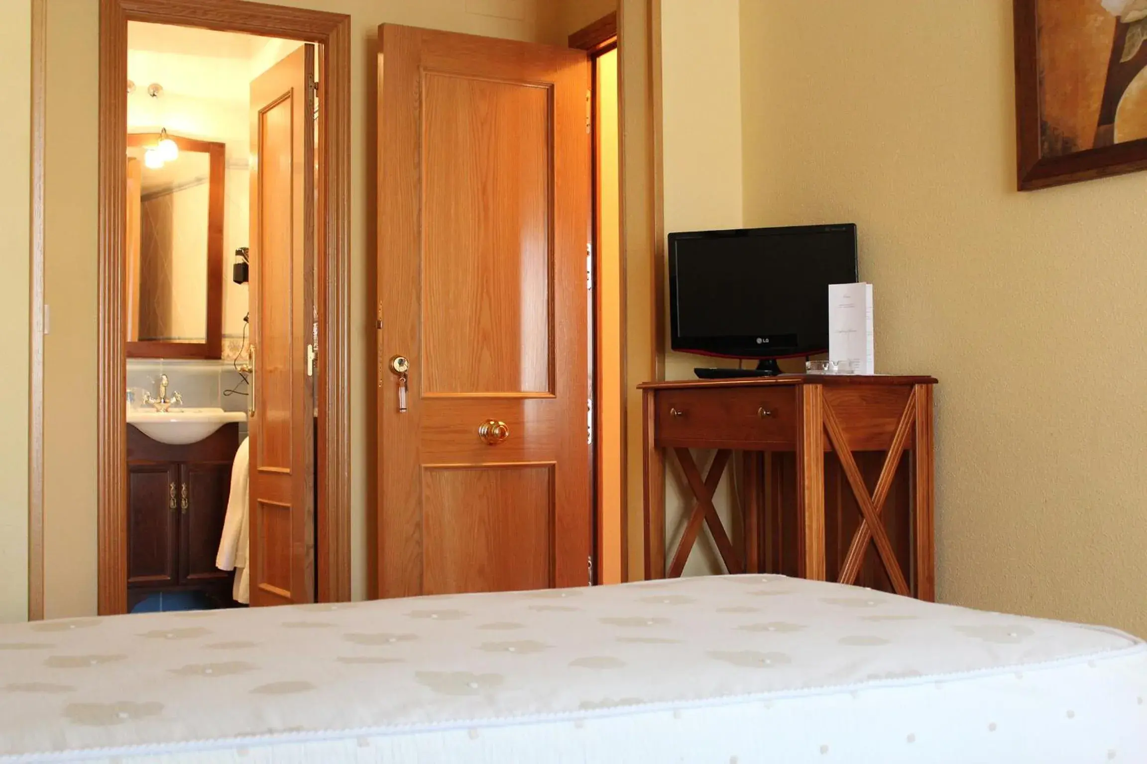 Twin Room in DC Mesones 21 Twin Room in DC Mesones 21