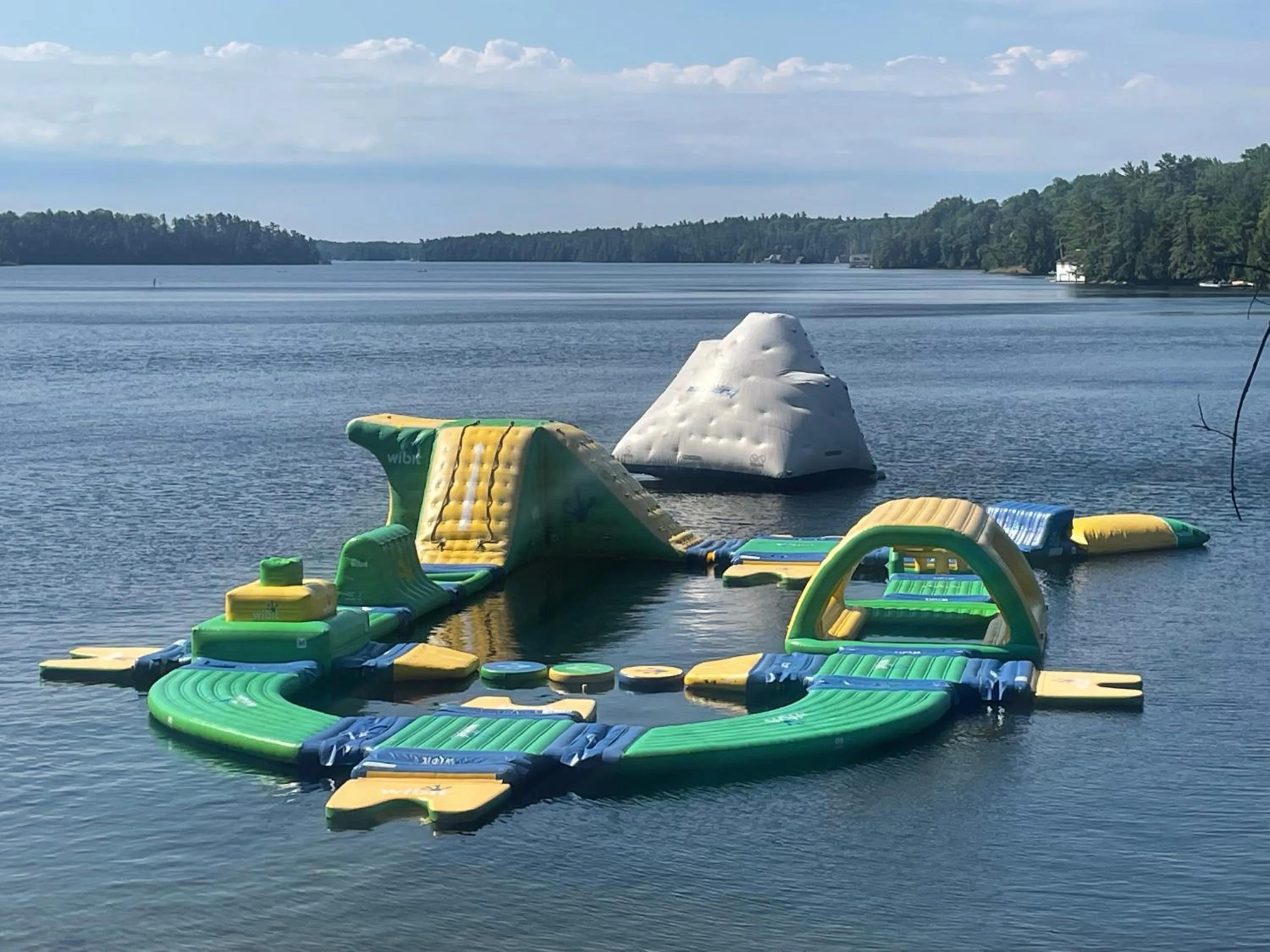 Aqua park in Rocky Crest Golf Resort